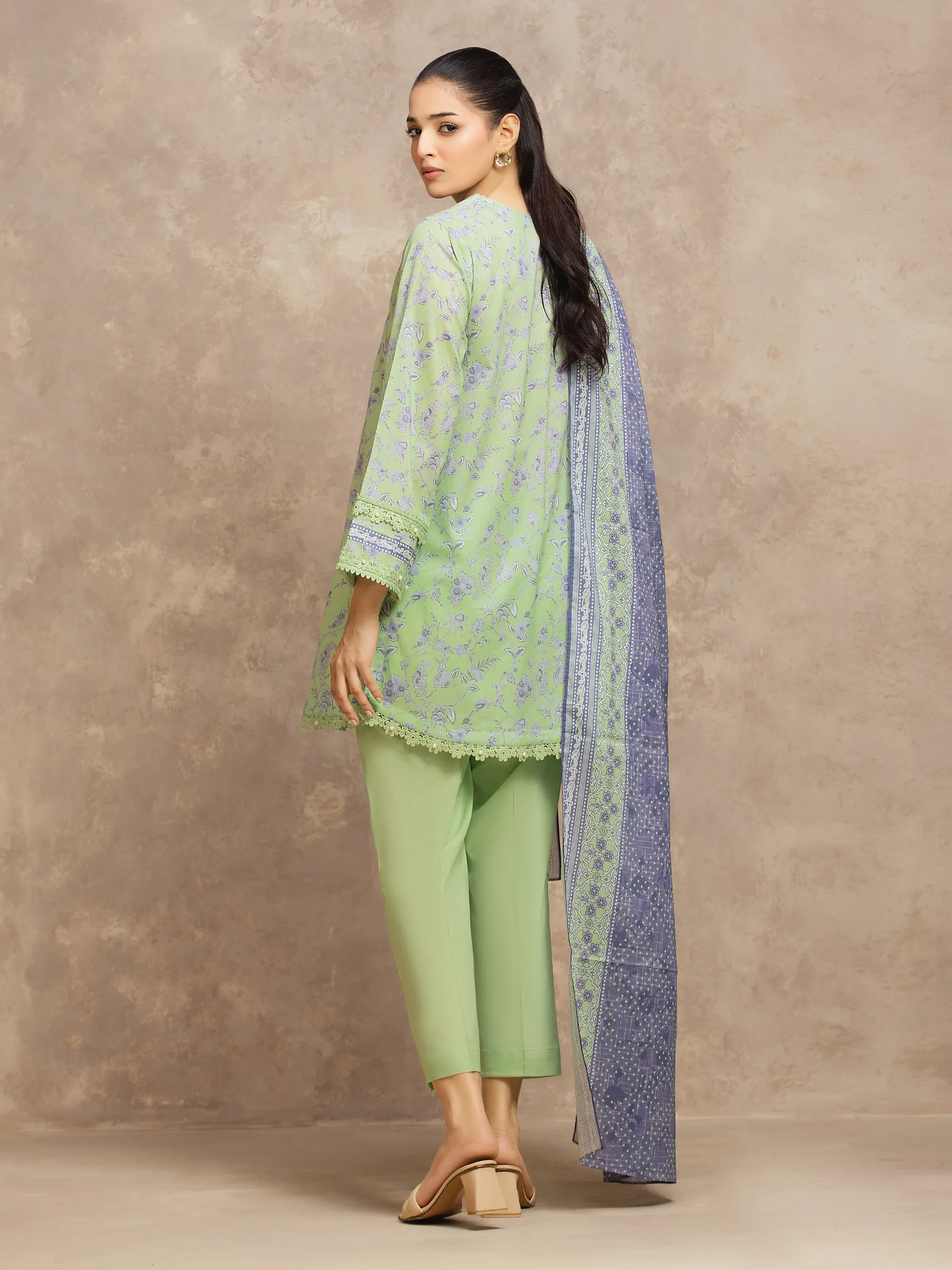 Unstitched Printed Lawn Suit - EWU6A1-36556-3P - Image 6