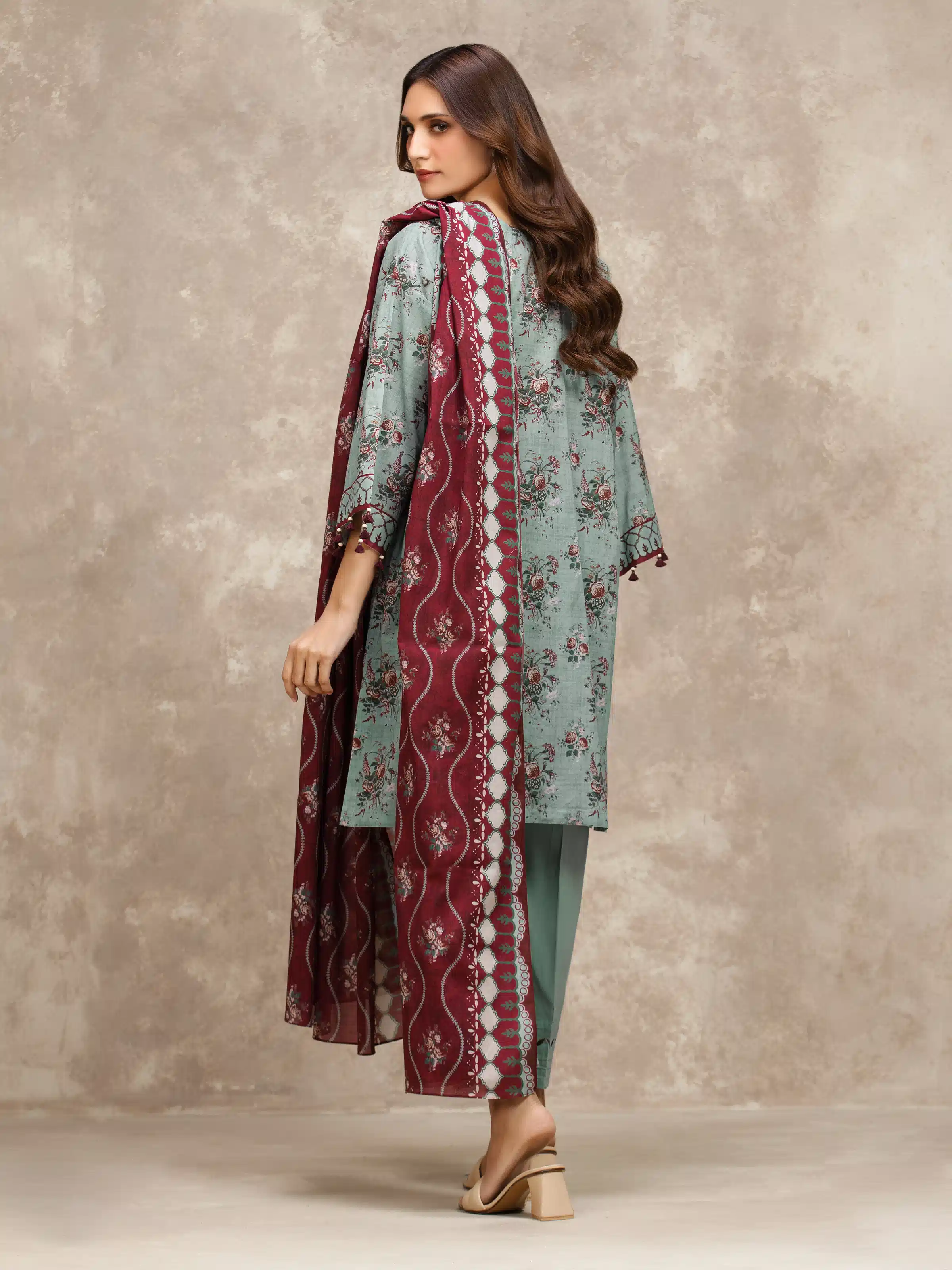 Unstitched Printed Lawn Suit - EWU6A1-36559-3P - Image 6