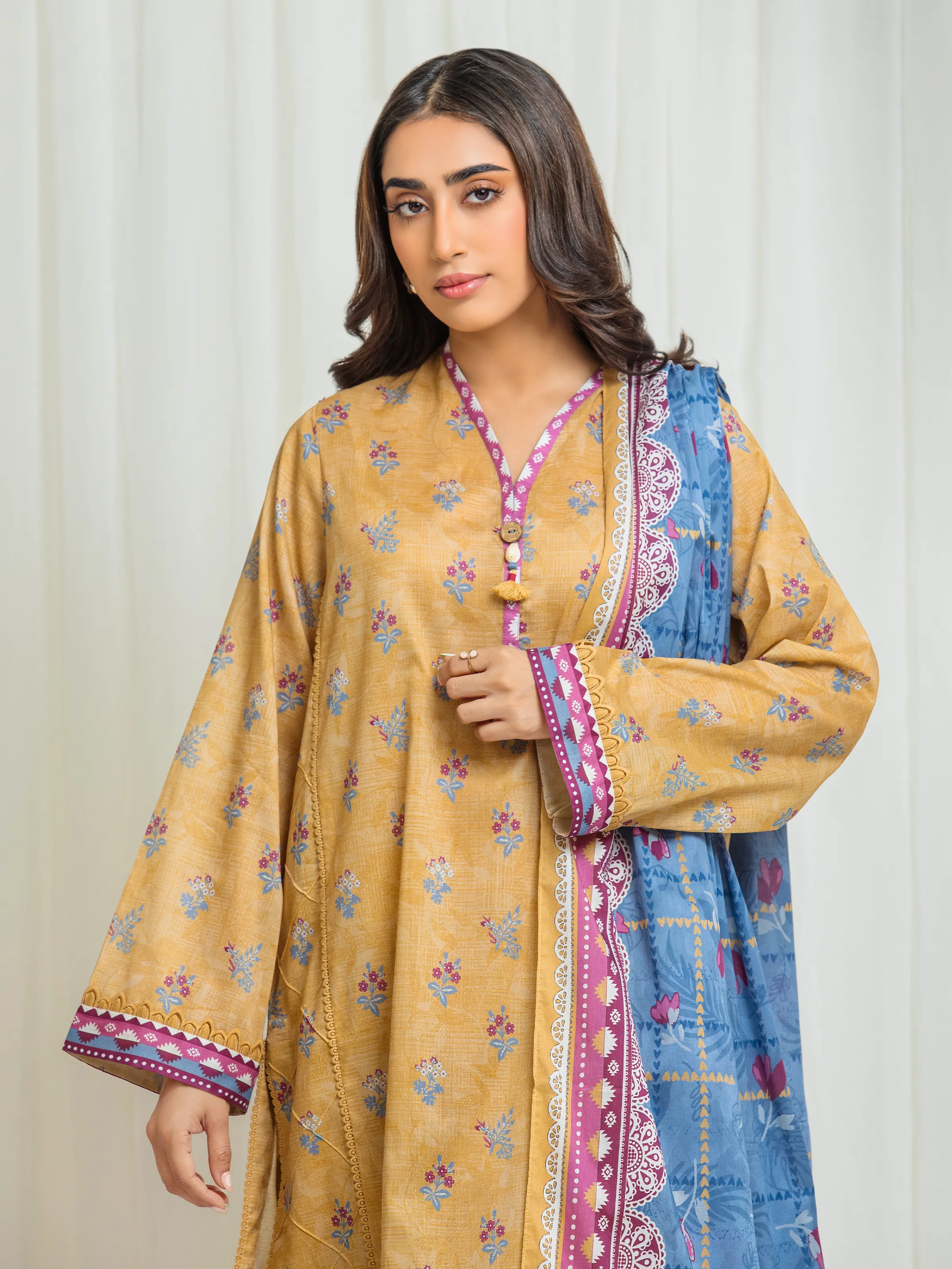 Unstitched Printed Lawn Suit - EWU6A1-36566-3P - Image 2