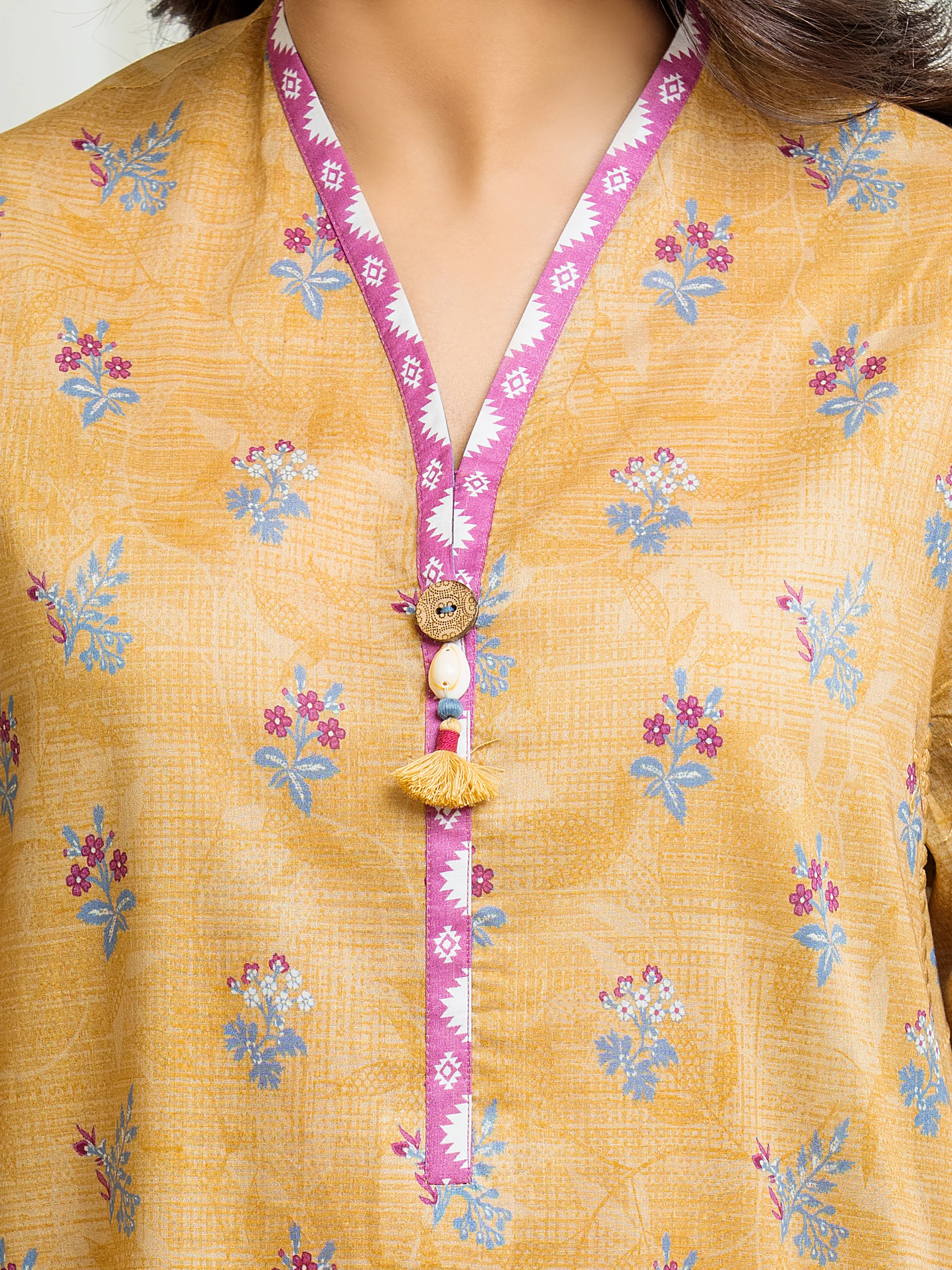 Unstitched Printed Lawn Suit - EWU6A1-36566-3P - Image 3