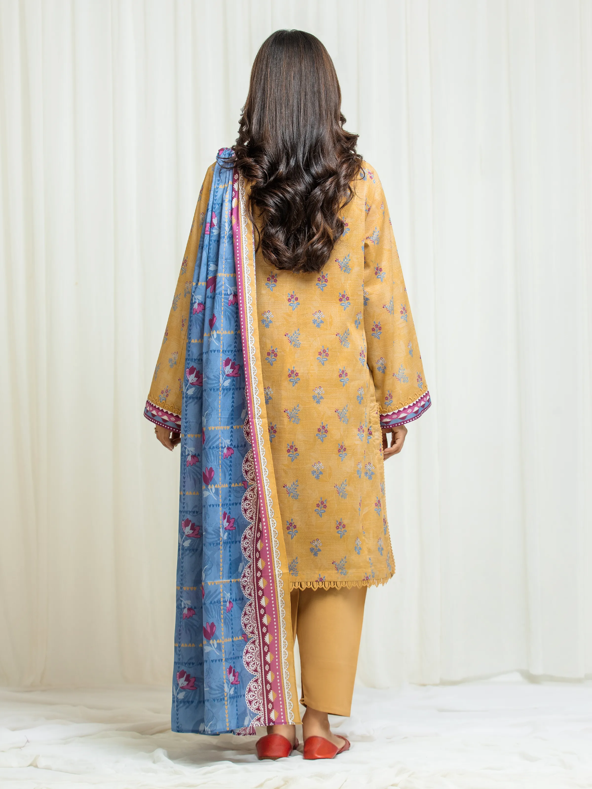 Unstitched Printed Lawn Suit - EWU6A1-36566-3P - Image 6