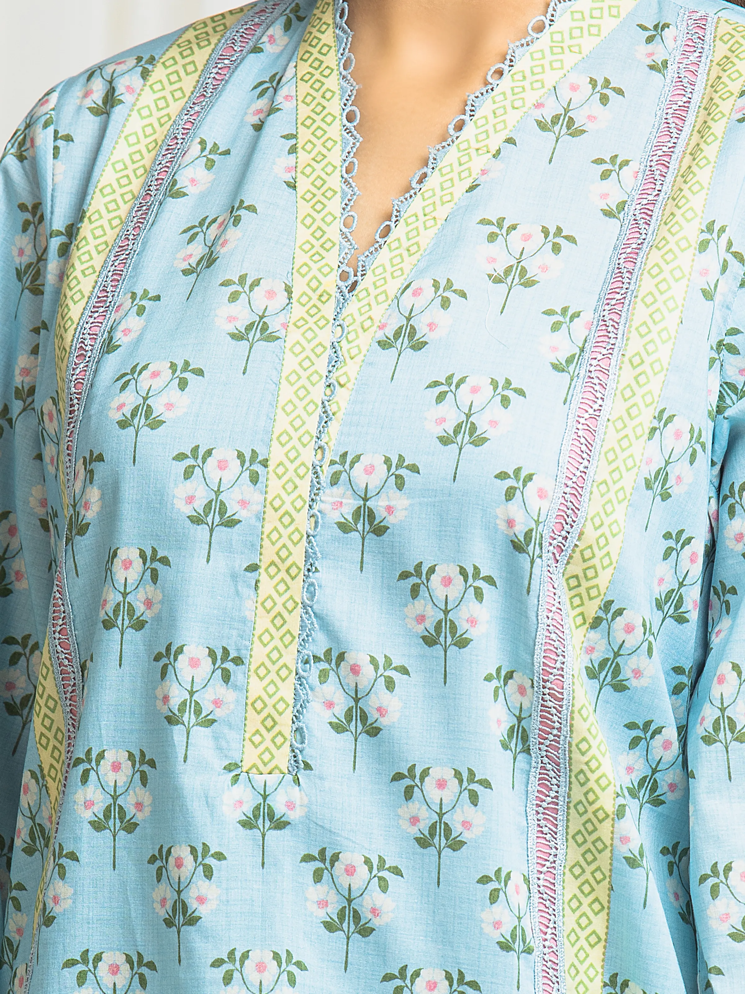 Unstitched Printed Lawn Suit - EWU6A1-36569-3P - Image 3