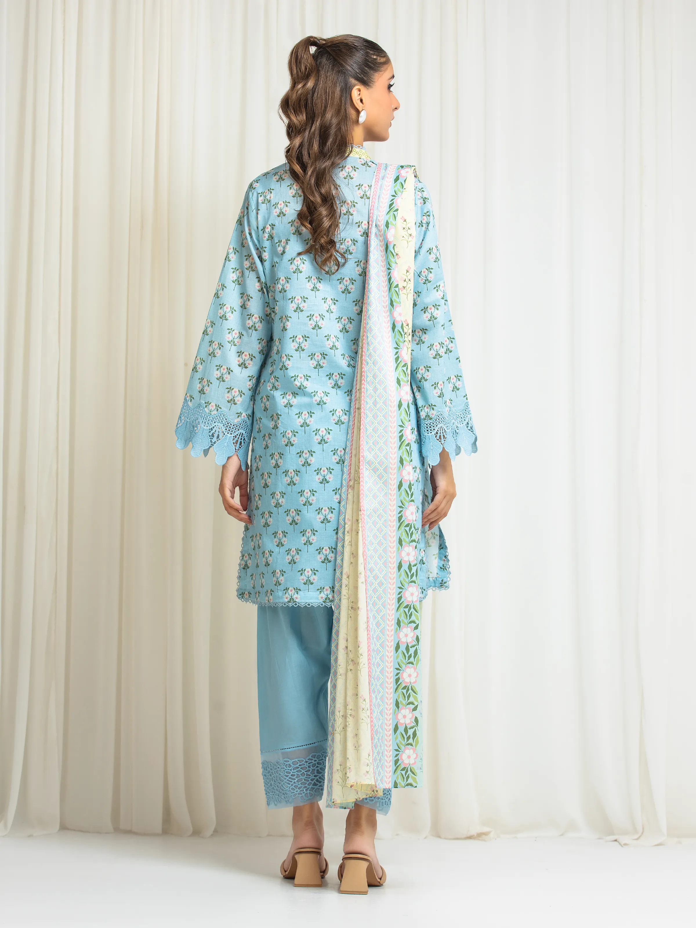 Unstitched Printed Lawn Suit - EWU6A1-36569-3P - Image 6