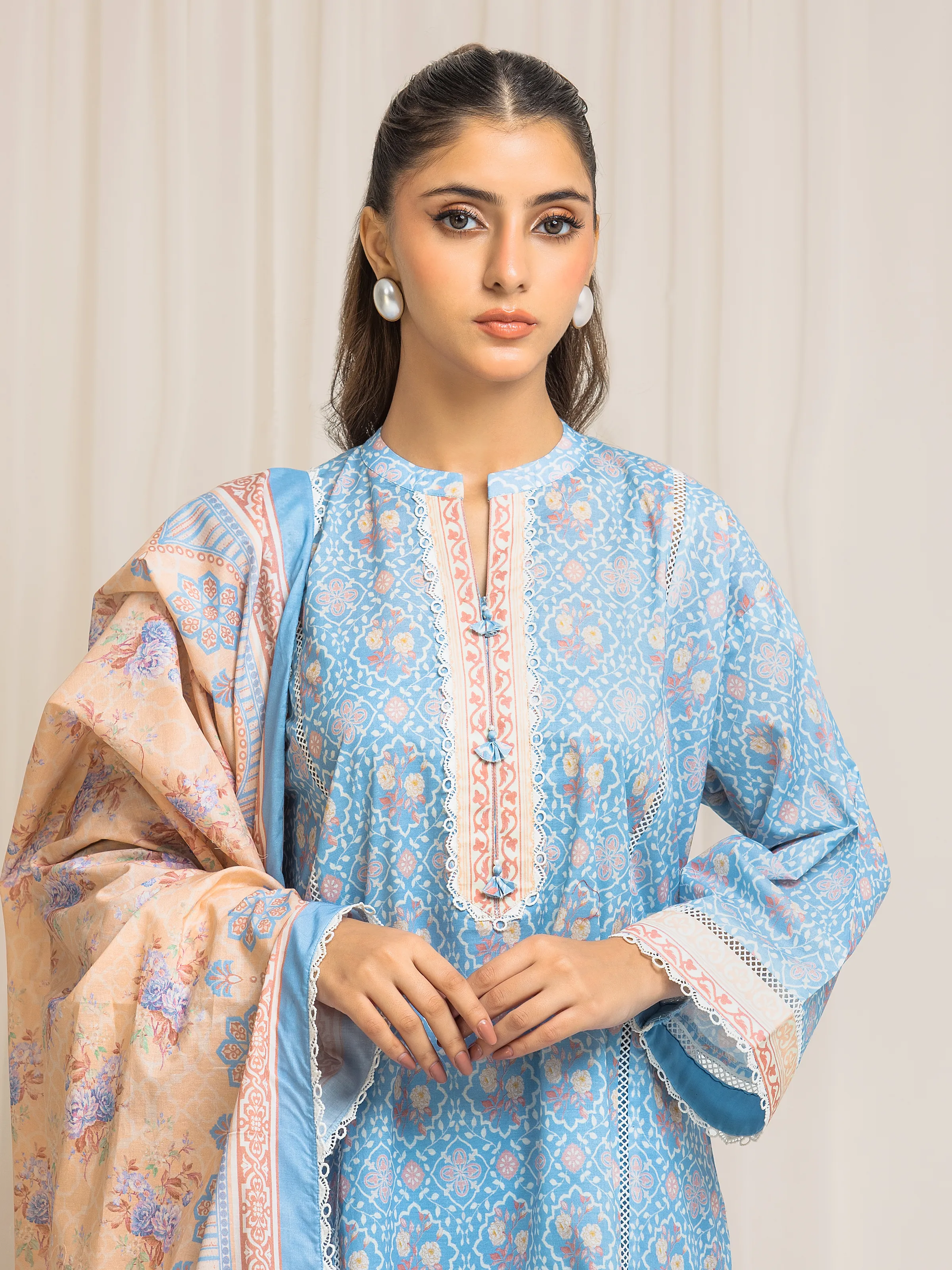 Unstitched Printed Lawn Suit - EWU6A1-36571-3P - Image 2