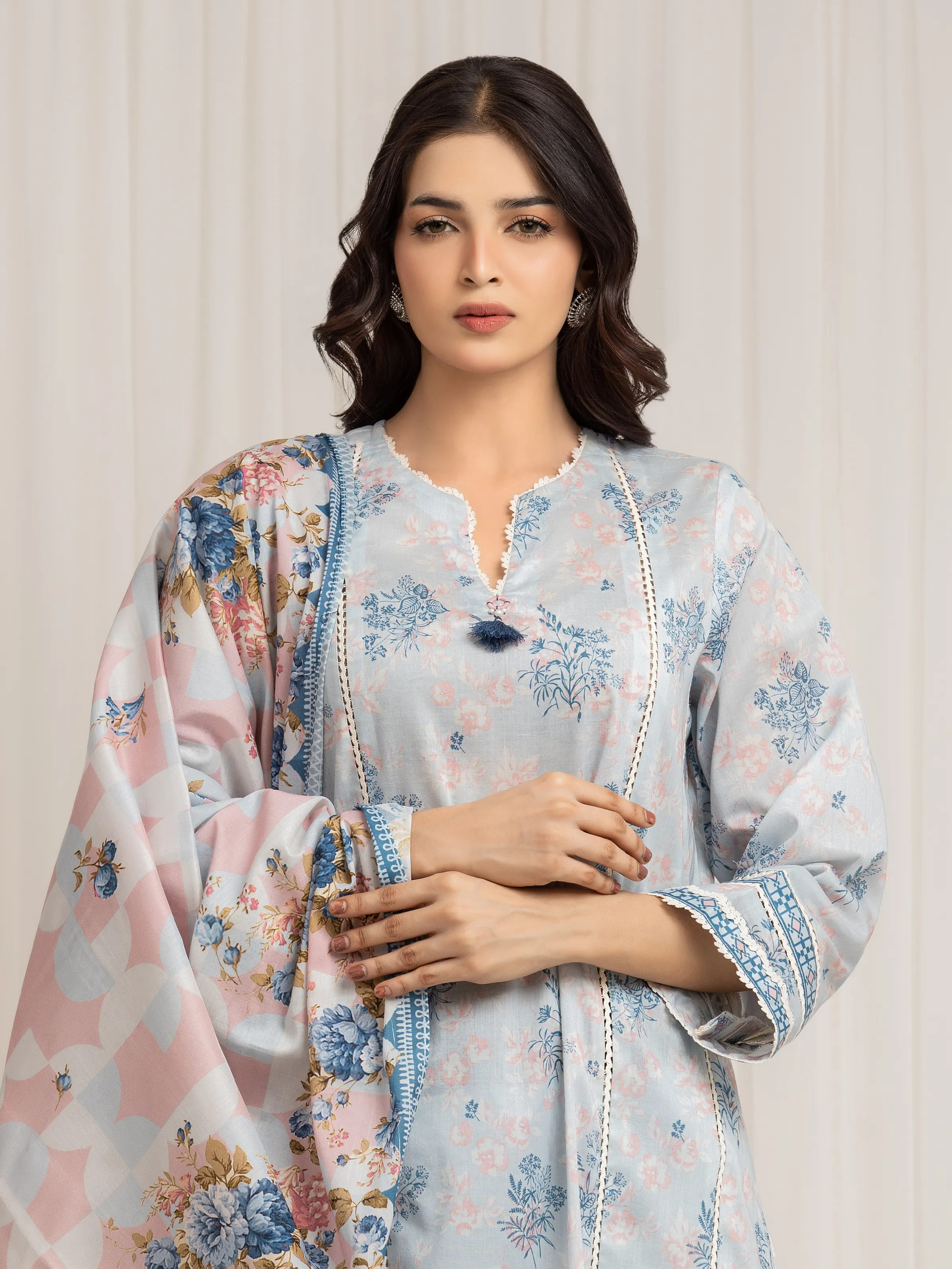 Unstitched Printed Lawn Suit - EWU6A1-36572-3P - Image 2