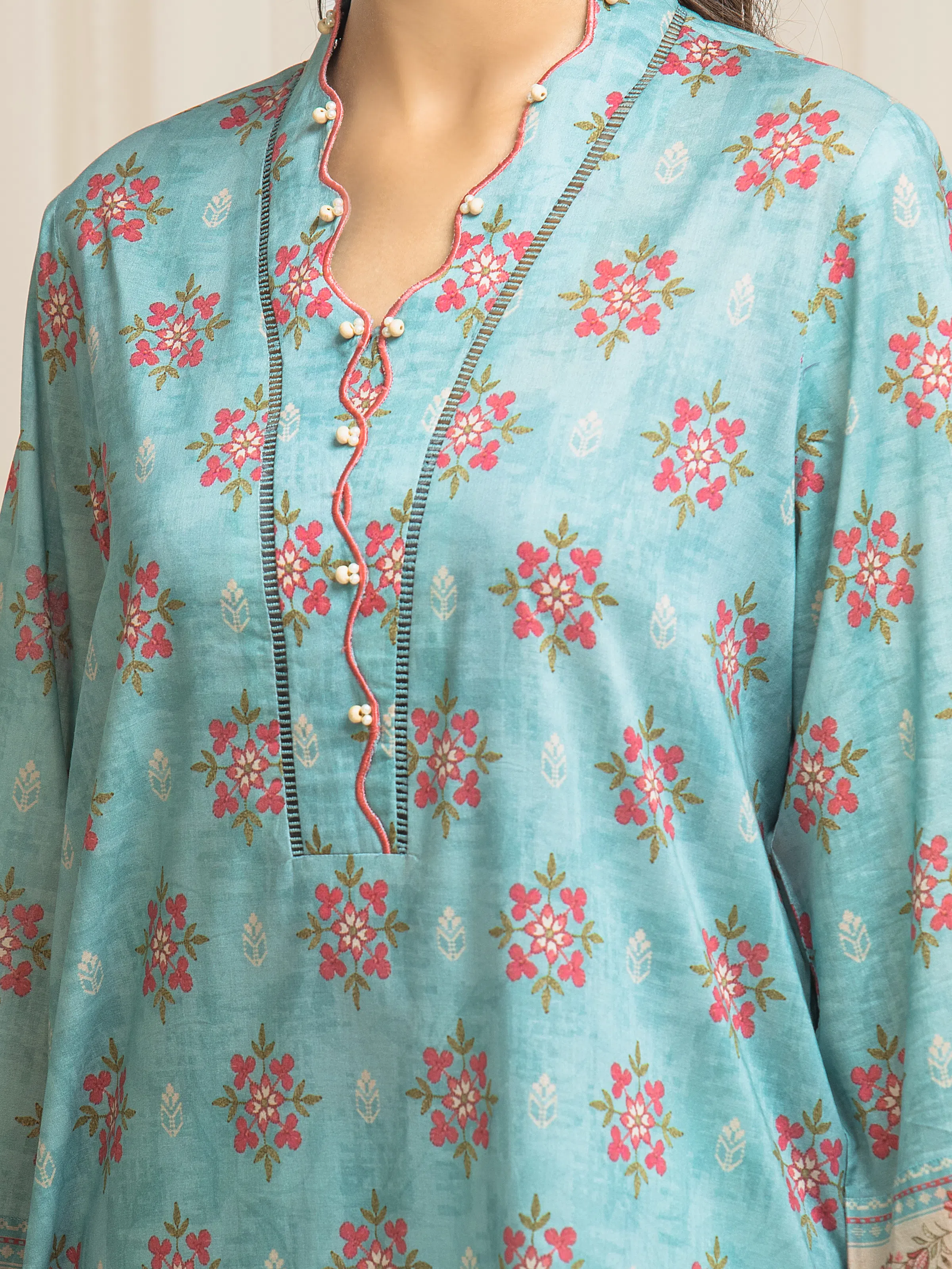 Unstitched Printed Lawn Suit - EWU6A1-36573-3P - Image 3
