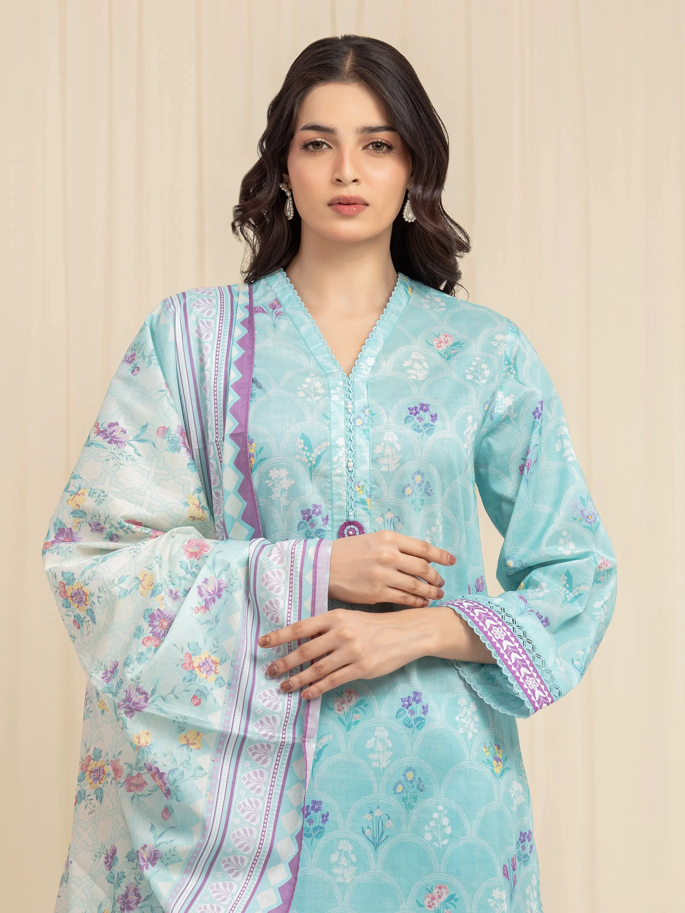 Unstitched Printed Lawn Suit - EWU6A1-36578-3P - Image 2