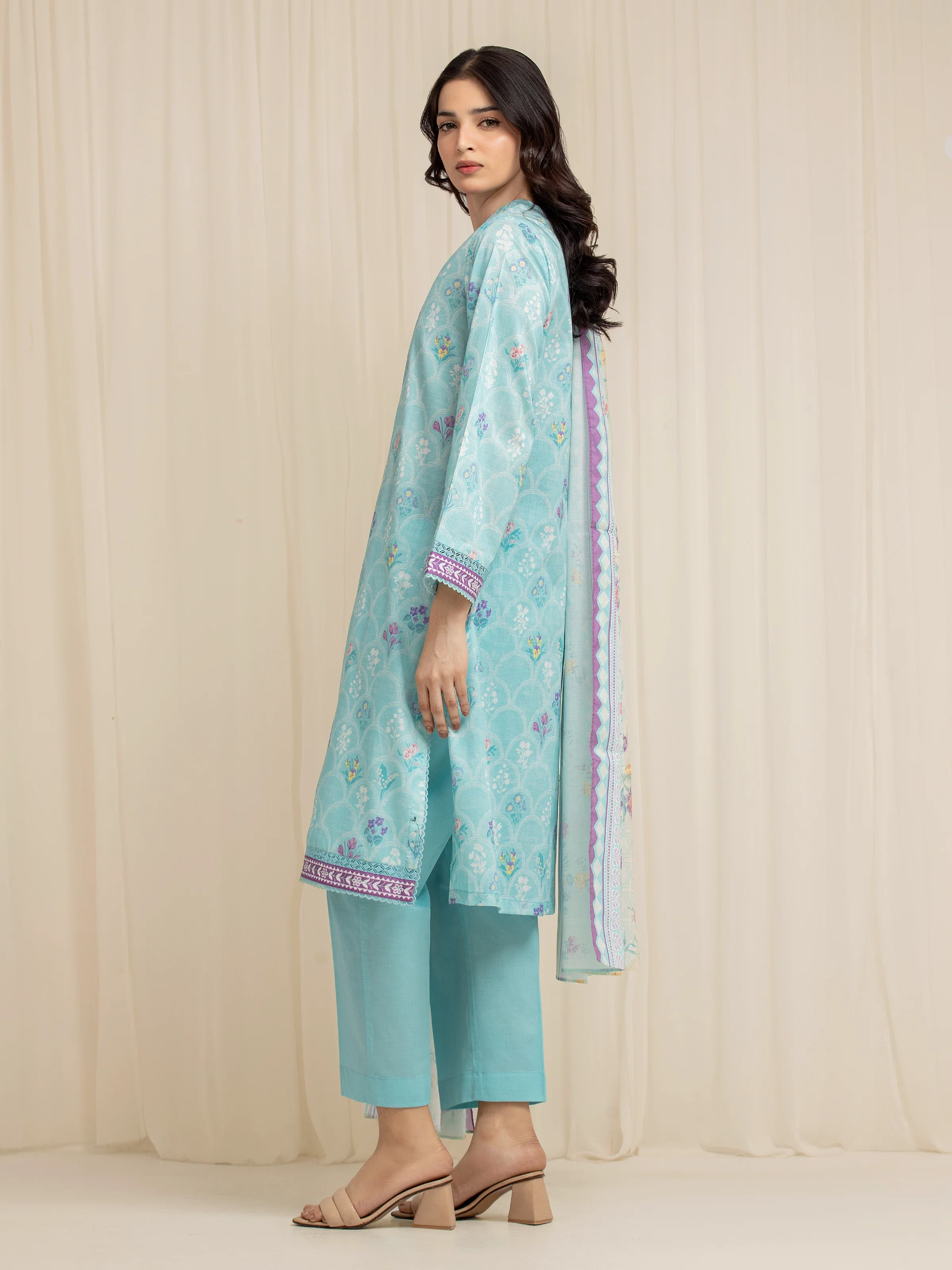 Unstitched Printed Lawn Suit - EWU6A1-36578-3P - Image 5