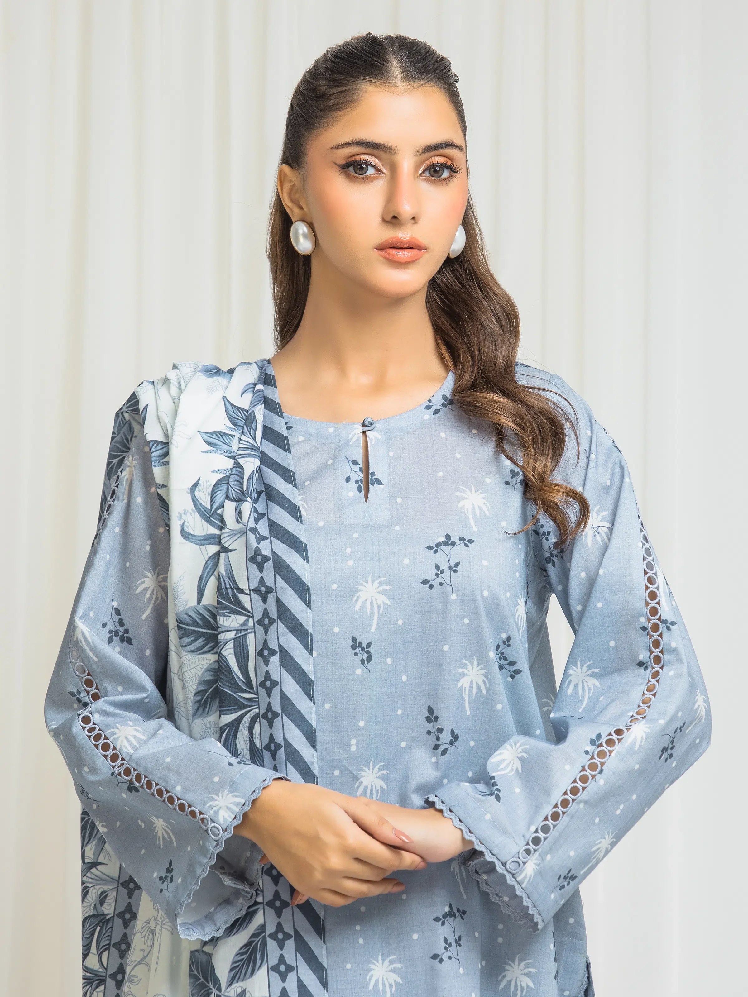 Unstitched Printed Lawn Suit - EWU6A1-36579-3P - Image 2