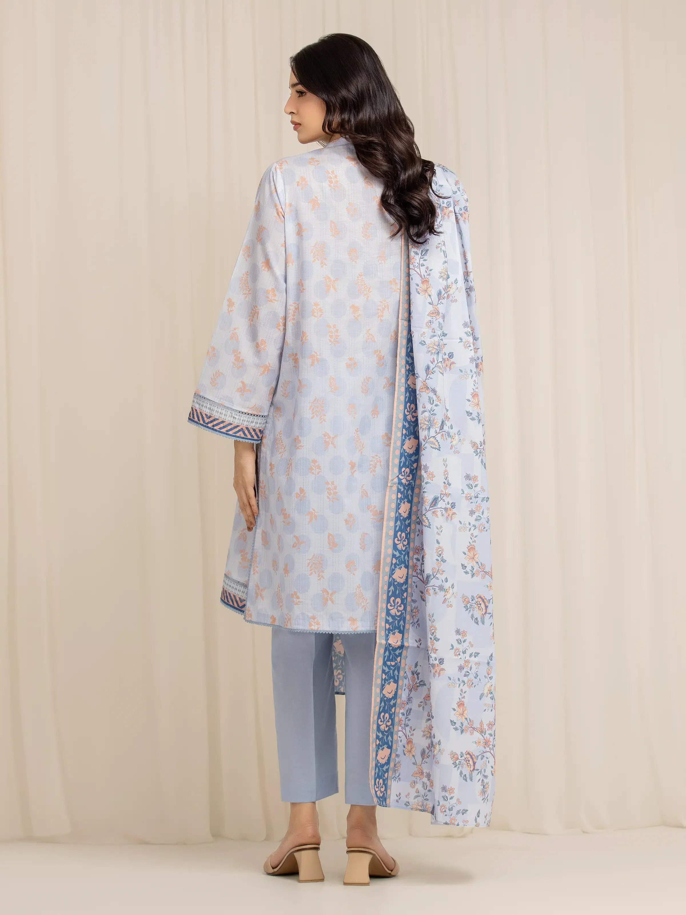 Unstitched Printed Lawn Suit - EWU6A1-36580-3P - Image 6