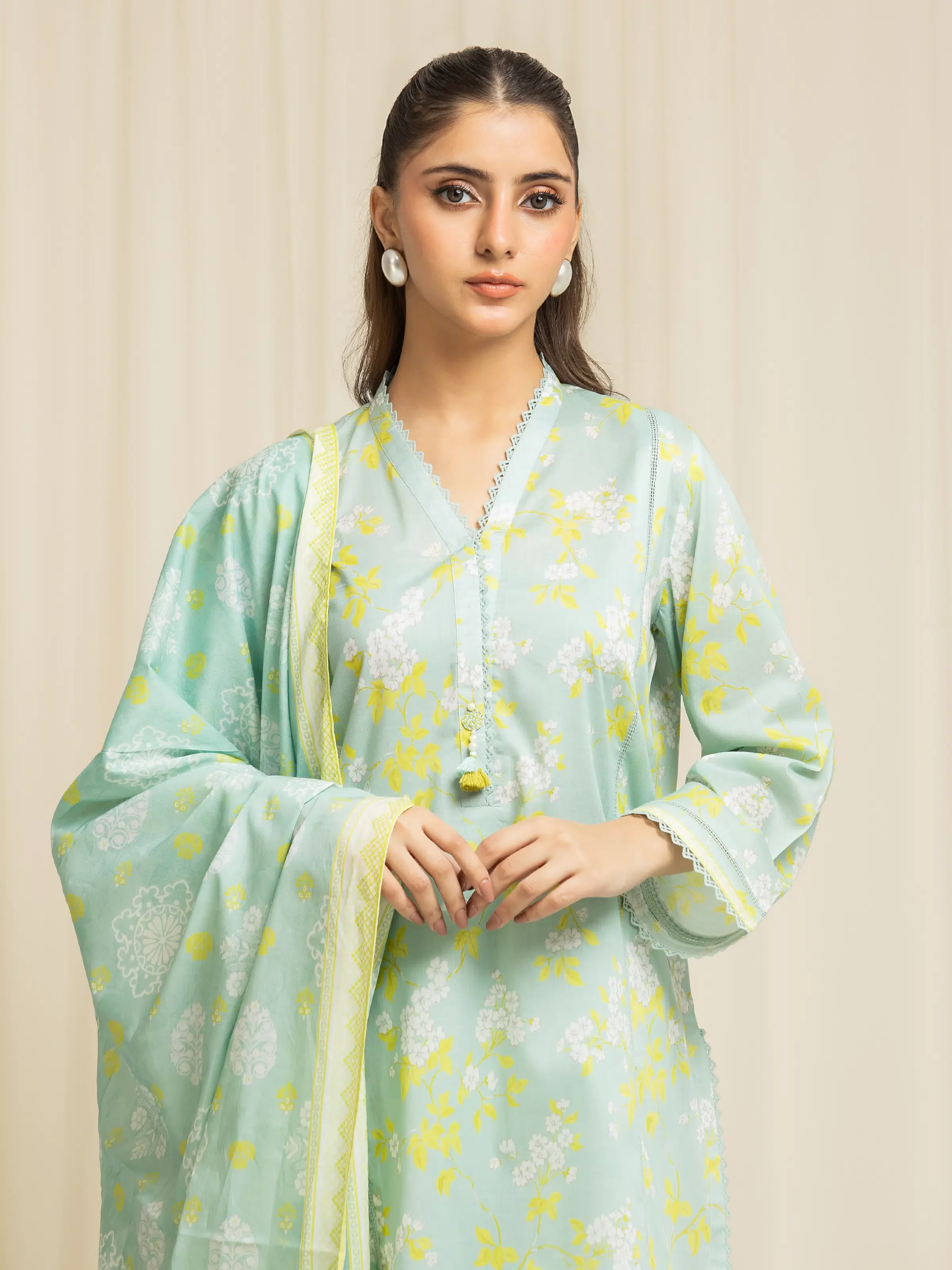 Unstitched Printed Lawn Suit - EWU6A1-36581-3P - Image 2