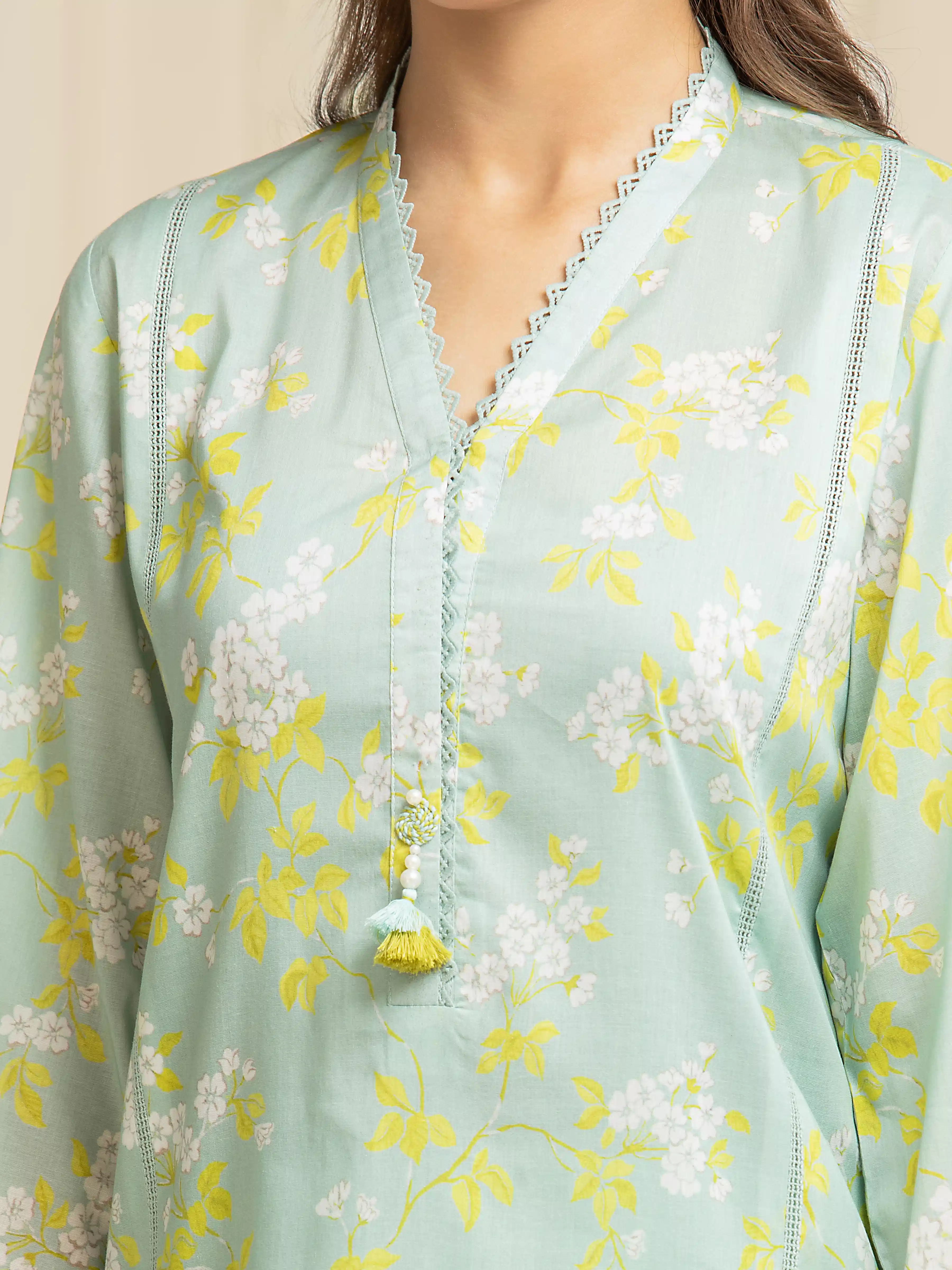 Unstitched Printed Lawn Suit - EWU6A1-36581-3P - Image 3