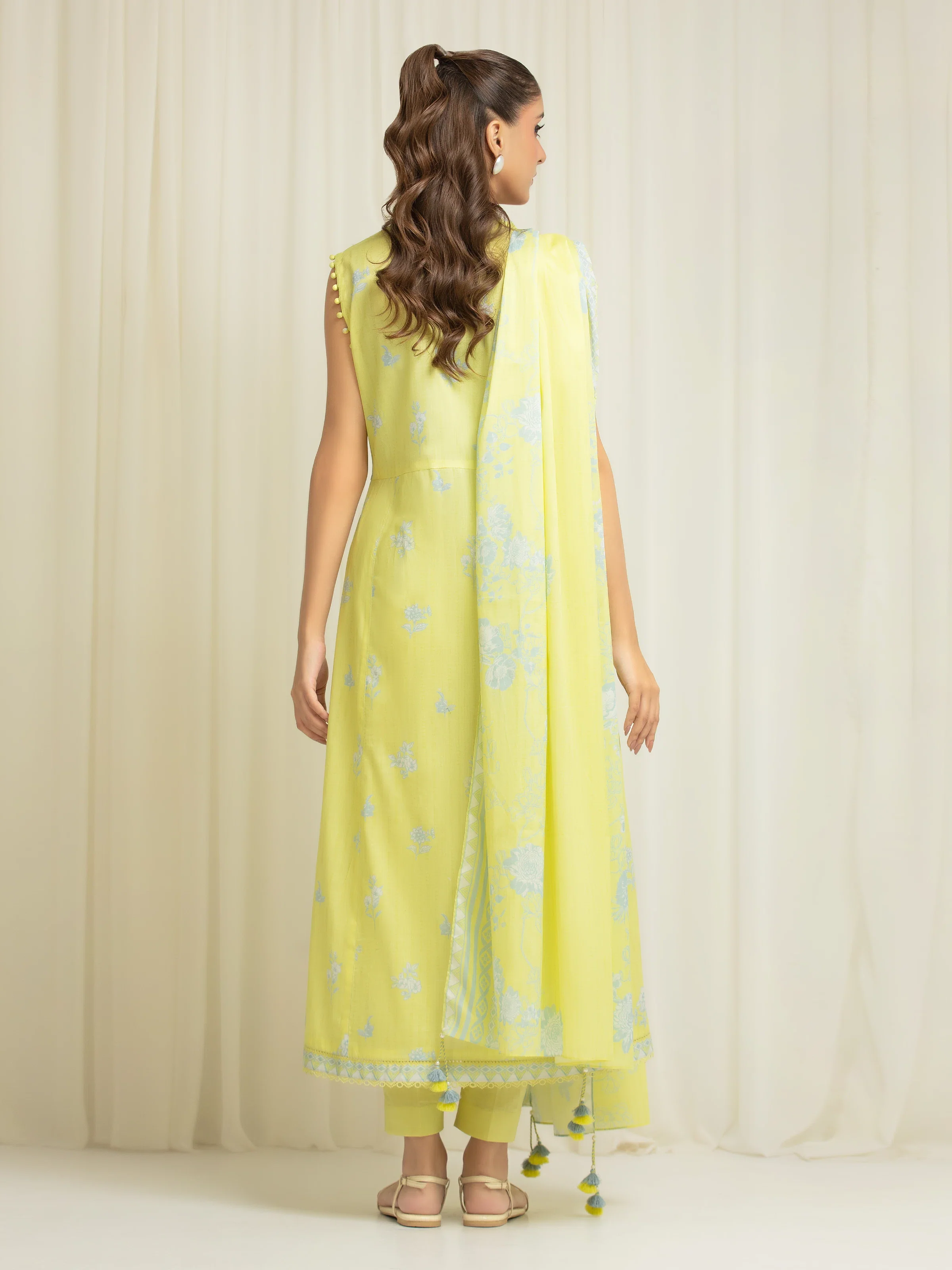 Unstitched Printed Lawn Suit - EWU6A1-36587-3P - Image 5