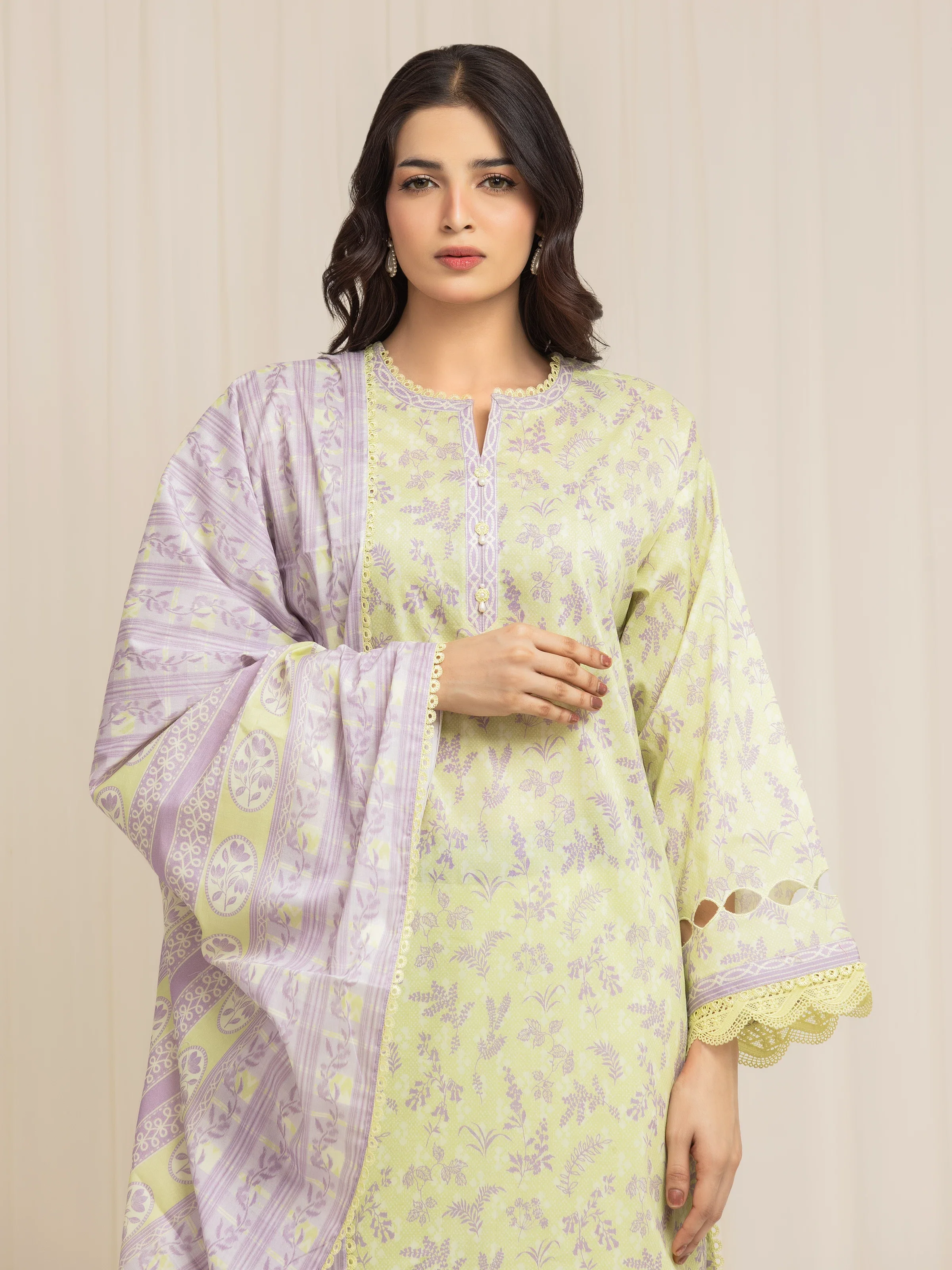 Unstitched Printed Lawn Suit - EWU6A1-36591-3P - Image 2