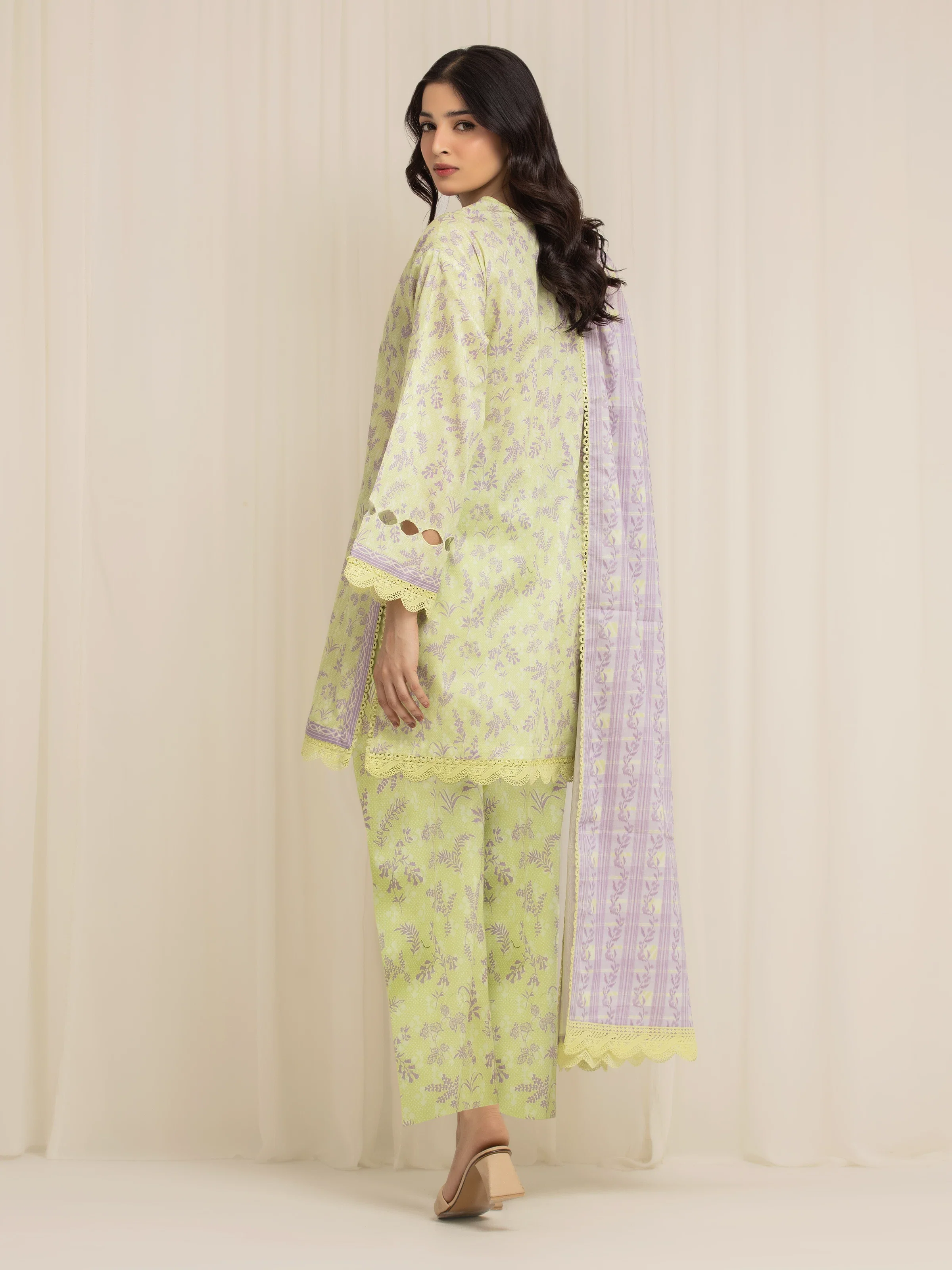 Unstitched Printed Lawn Suit - EWU6A1-36591-3P - Image 6