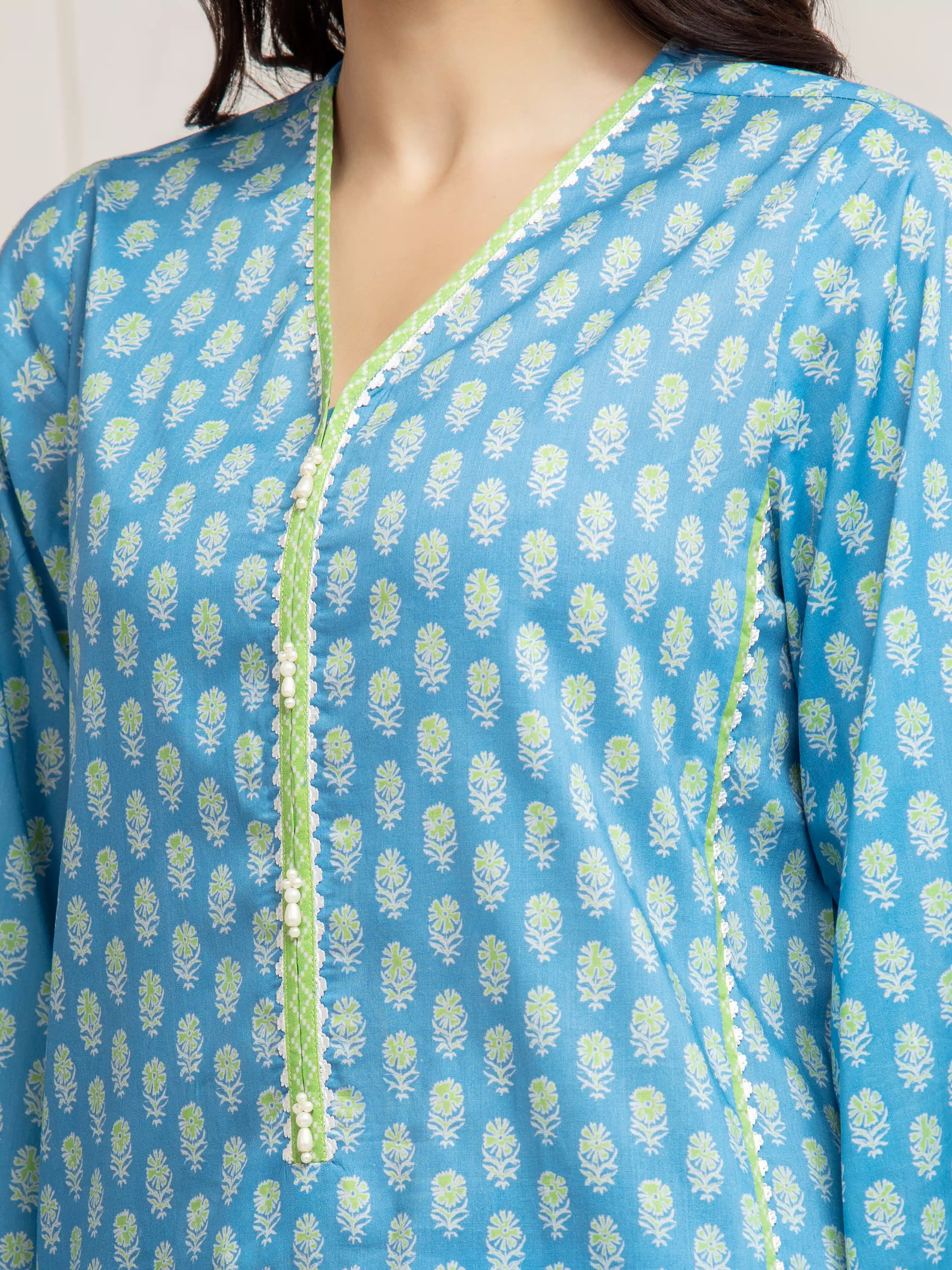 Unstitched Printed Lawn Suit - EWU6A1-36592-3P - Image 3