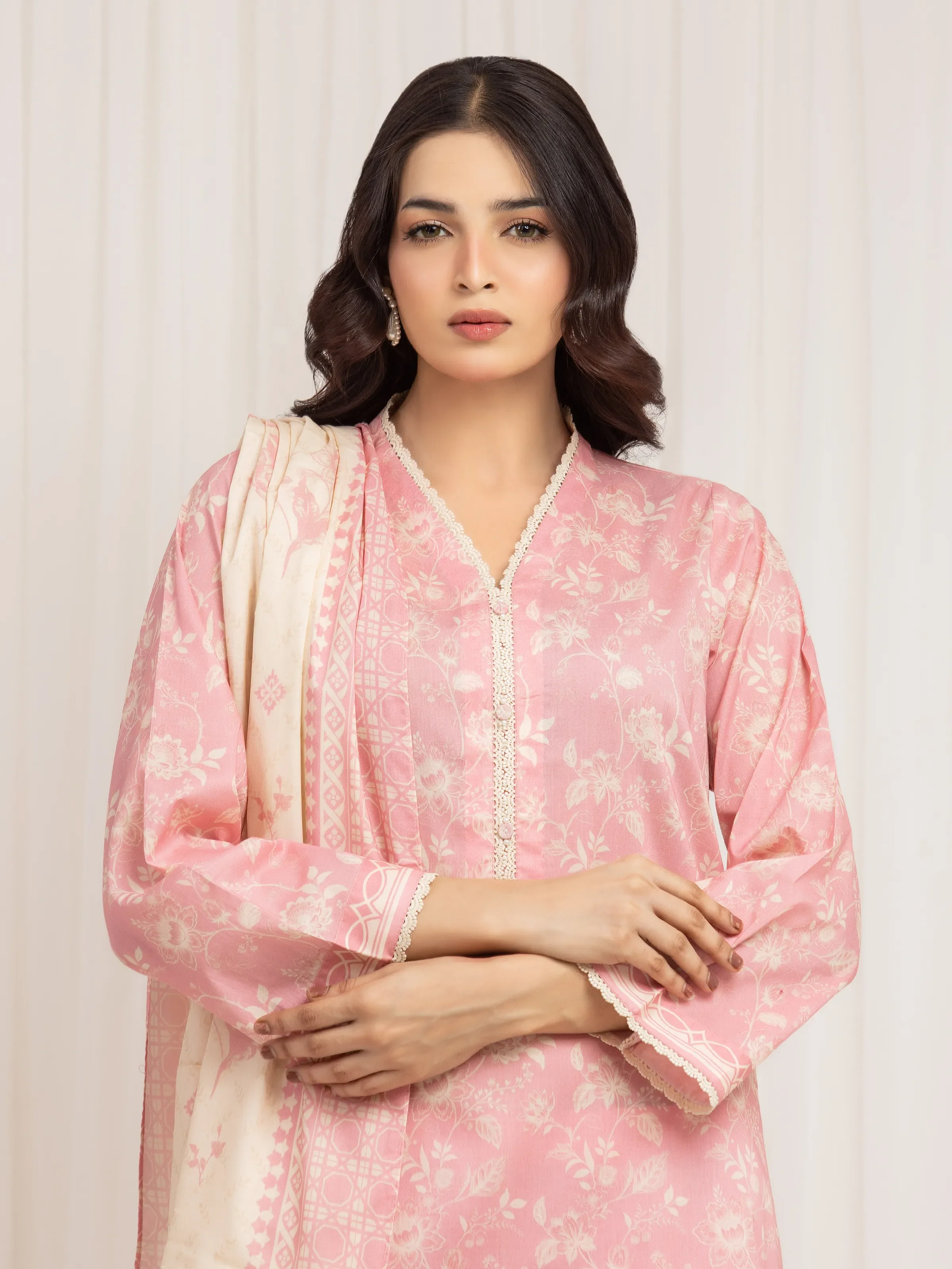 Unstitched Printed Lawn Suit - EWU6A1-36593-3P - Image 2