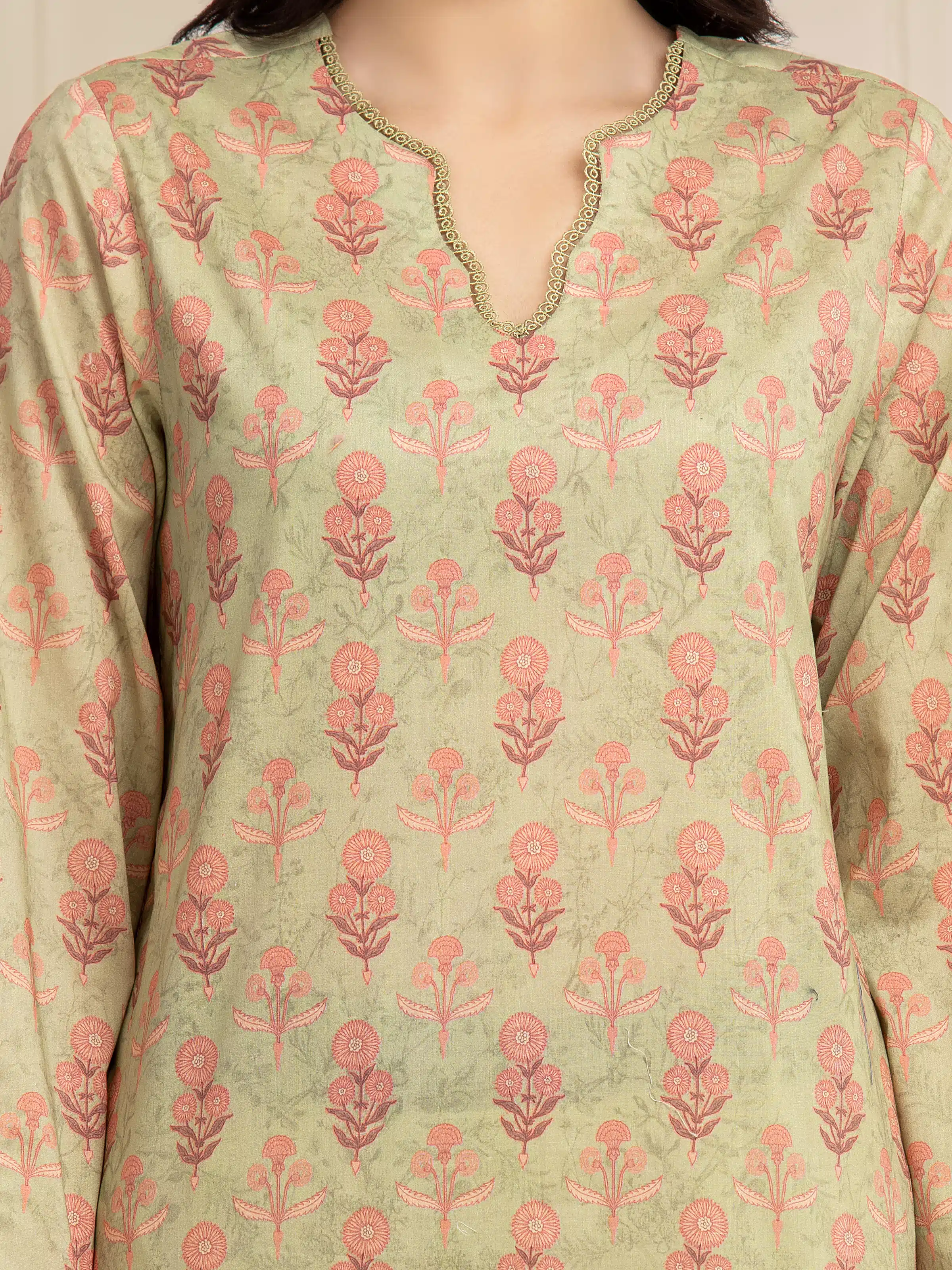 Unstitched Printed Lawn Suit - EWU6A1-36595-3P - Image 4