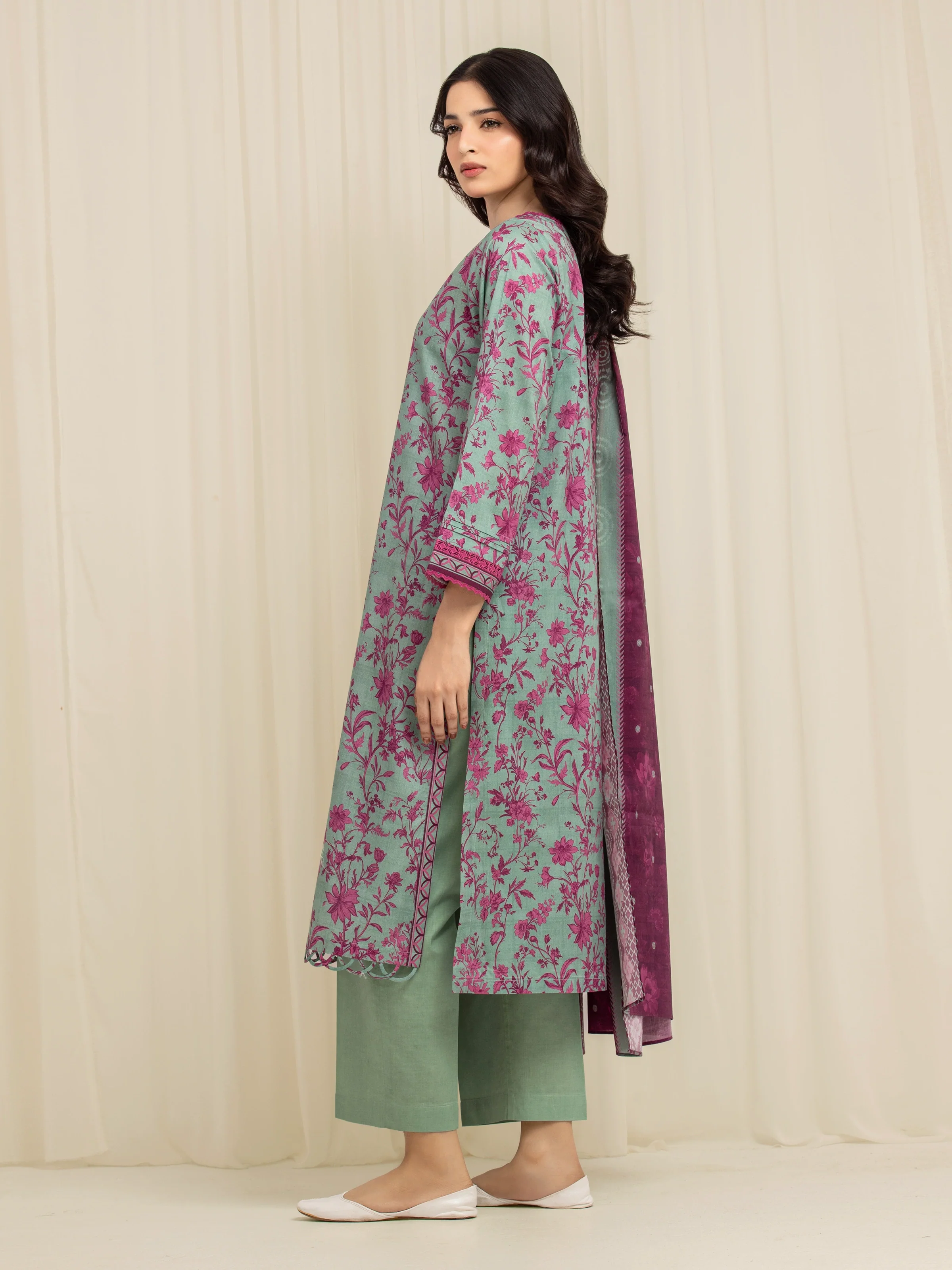 Unstitched Printed Lawn Suit - EWU6A1-36597-3P - Image 5