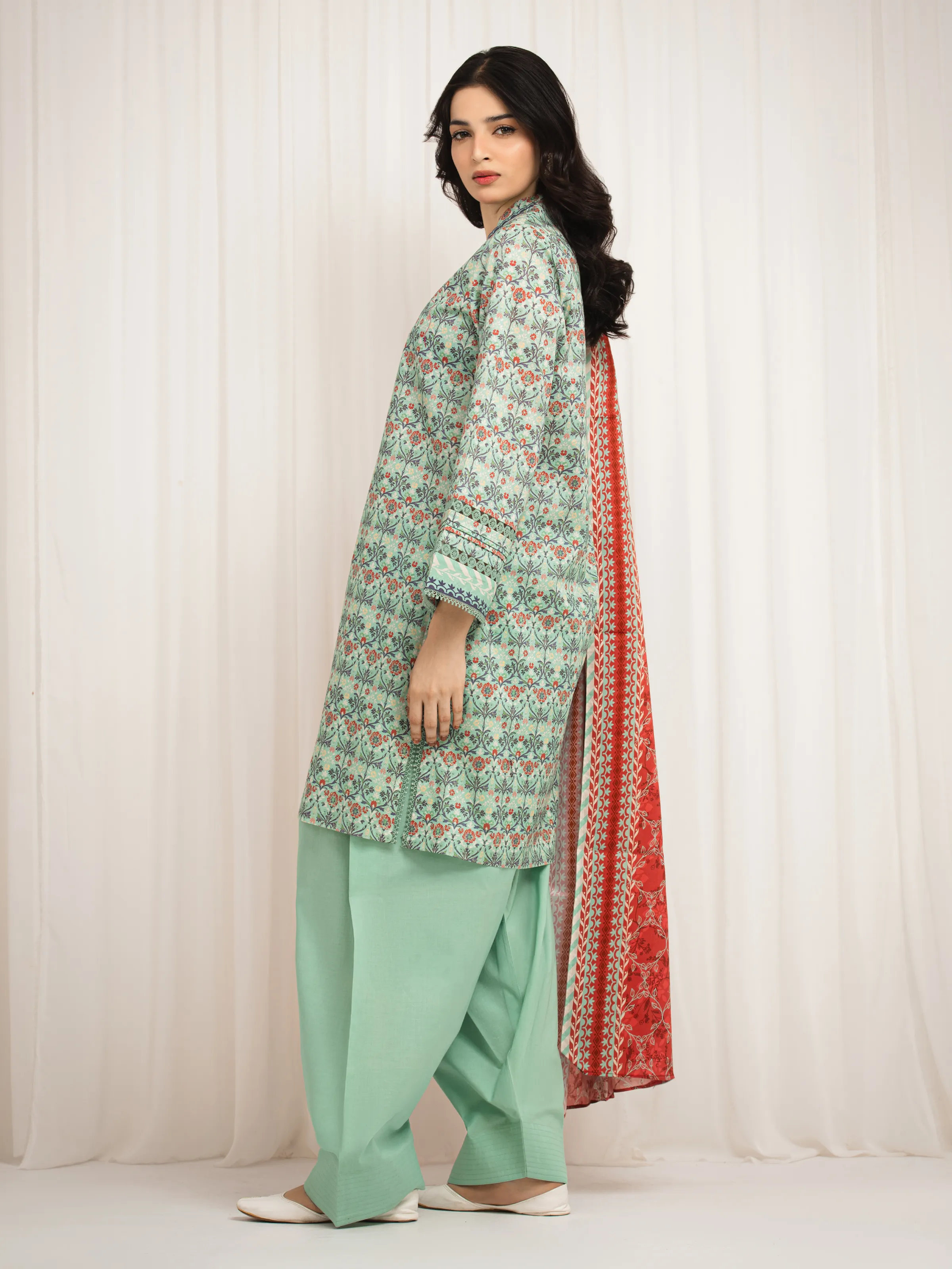 Unstitched Printed Lawn Suit - EWU6A1-36600-3P - Image 5