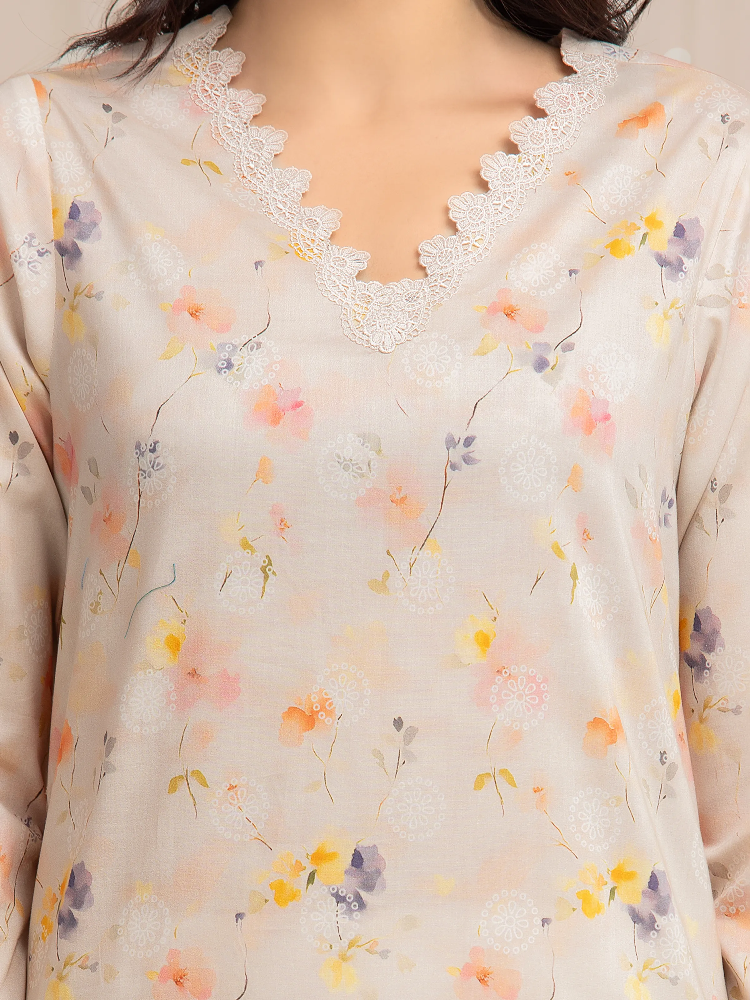 Unstitched Printed Lawn Suit - EWU6A1-36601-3P - Image 3