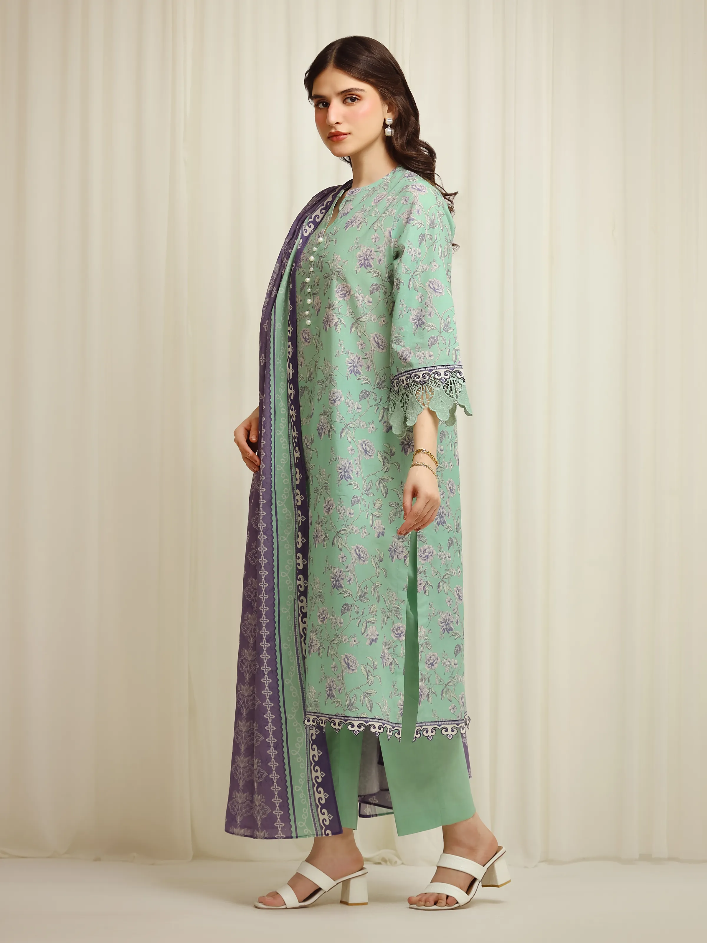 Unstitched Printed Lawn Suit - EWU6A1-36607-3P - Image 5
