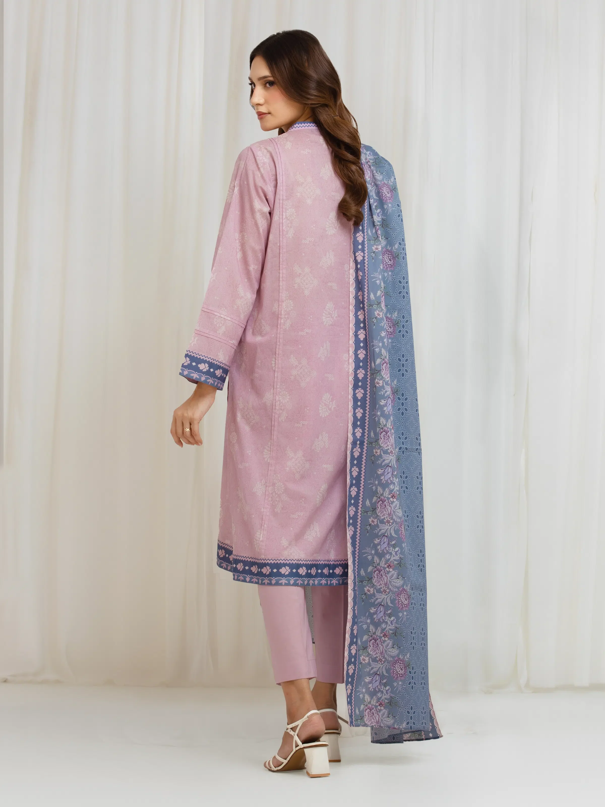 Unstitched Printed Lawn Suit - EWU6A1-36621-3P - Image 6
