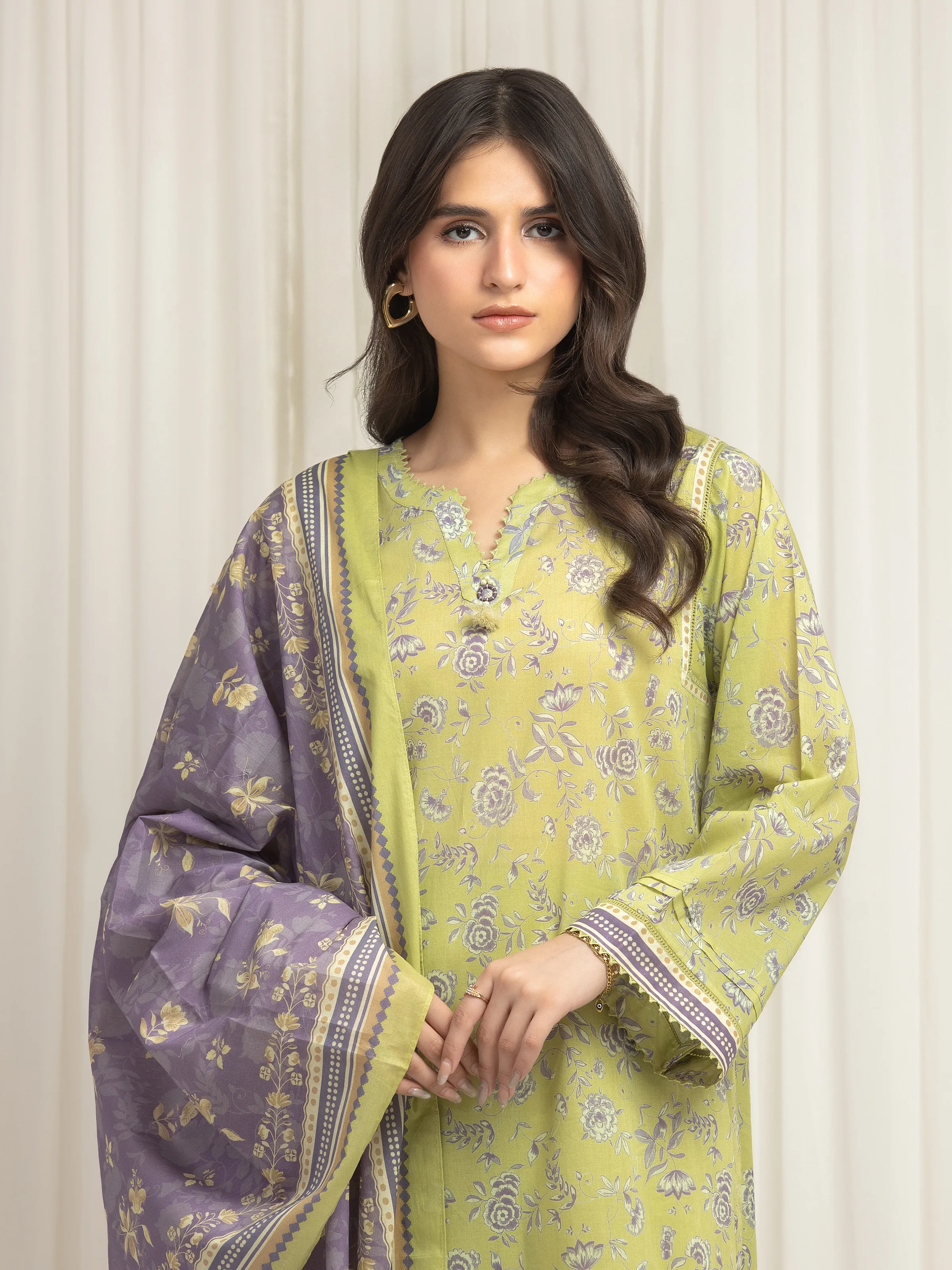 Unstitched Printed Lawn Suit - EWU6A1-36622-3P - Image 2