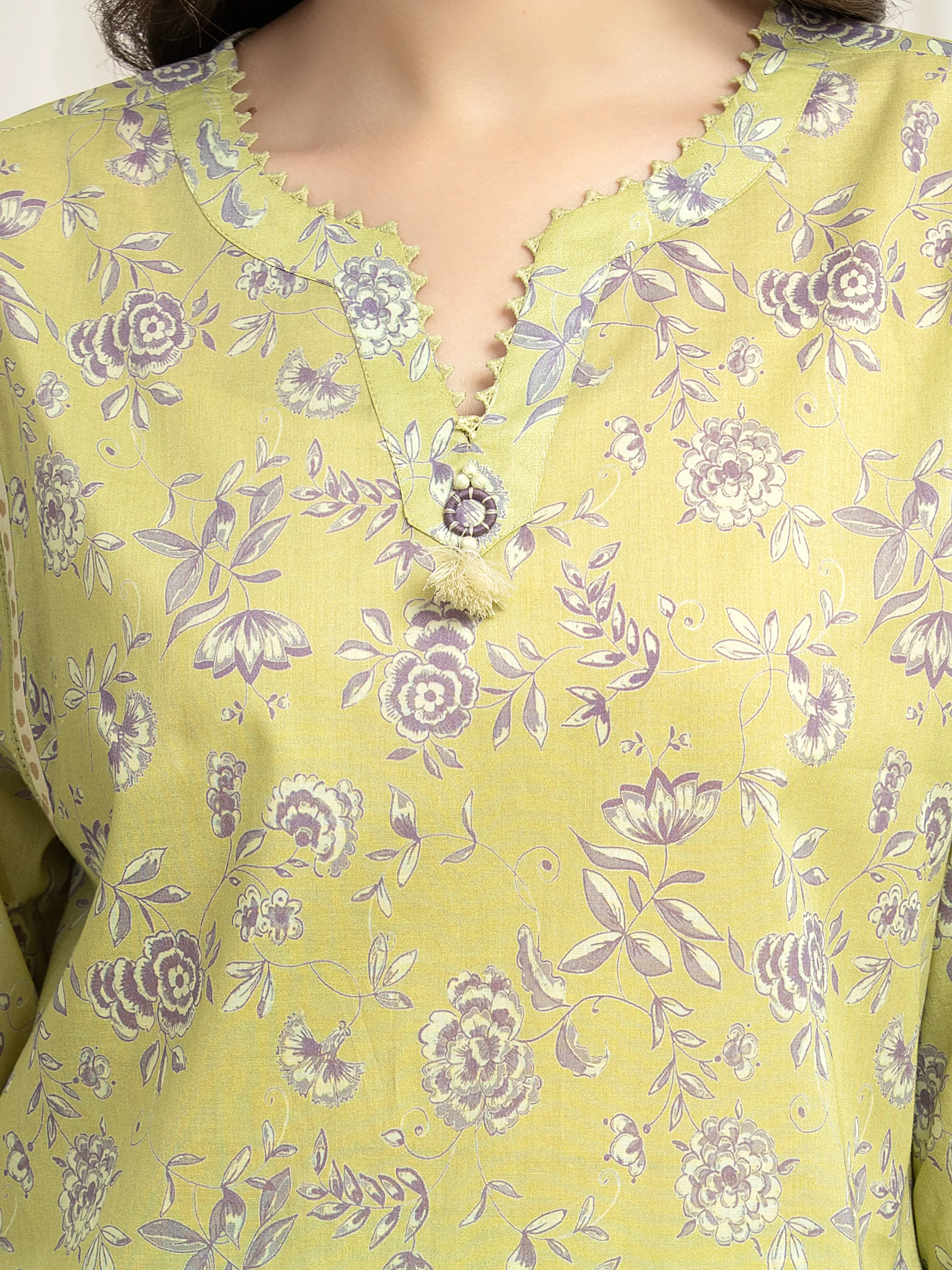 Unstitched Printed Lawn Suit - EWU6A1-36622-3P - Image 4