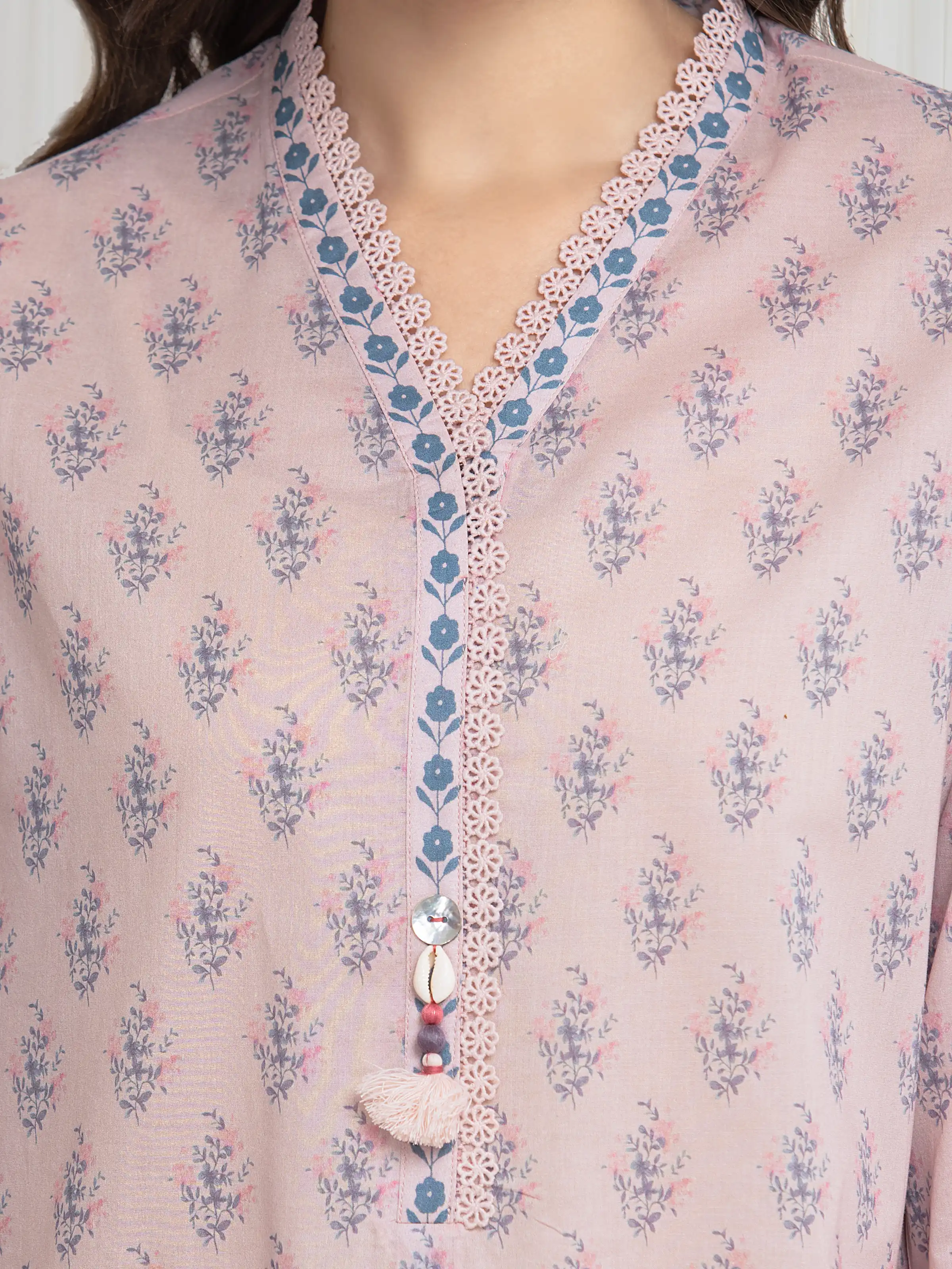Unstitched Printed Lawn Suit - EWU6A1-36636-3P - Image 4