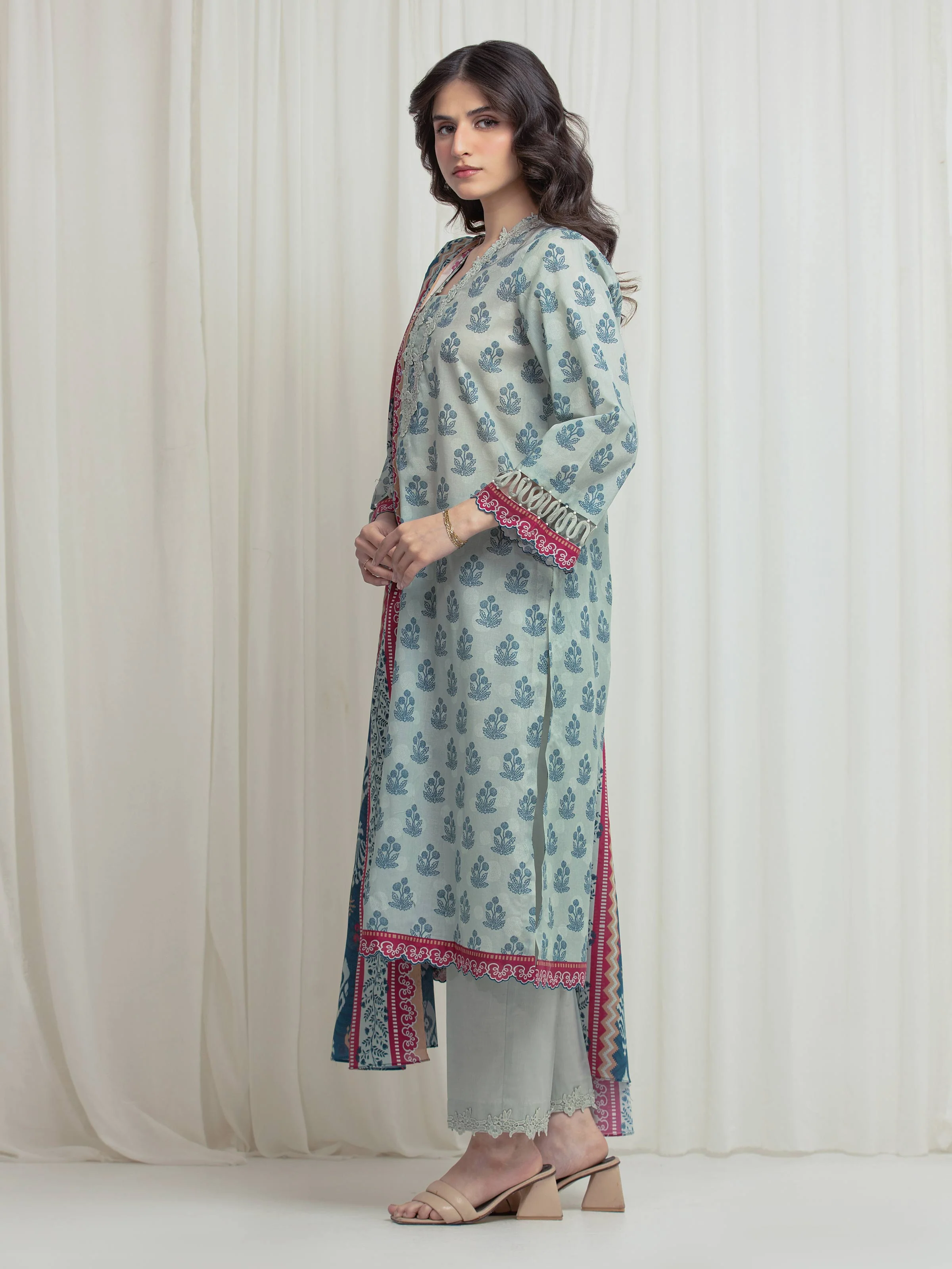 Unstitched Printed Lawn Suit - EWU6A1-36640-3P - Image 5