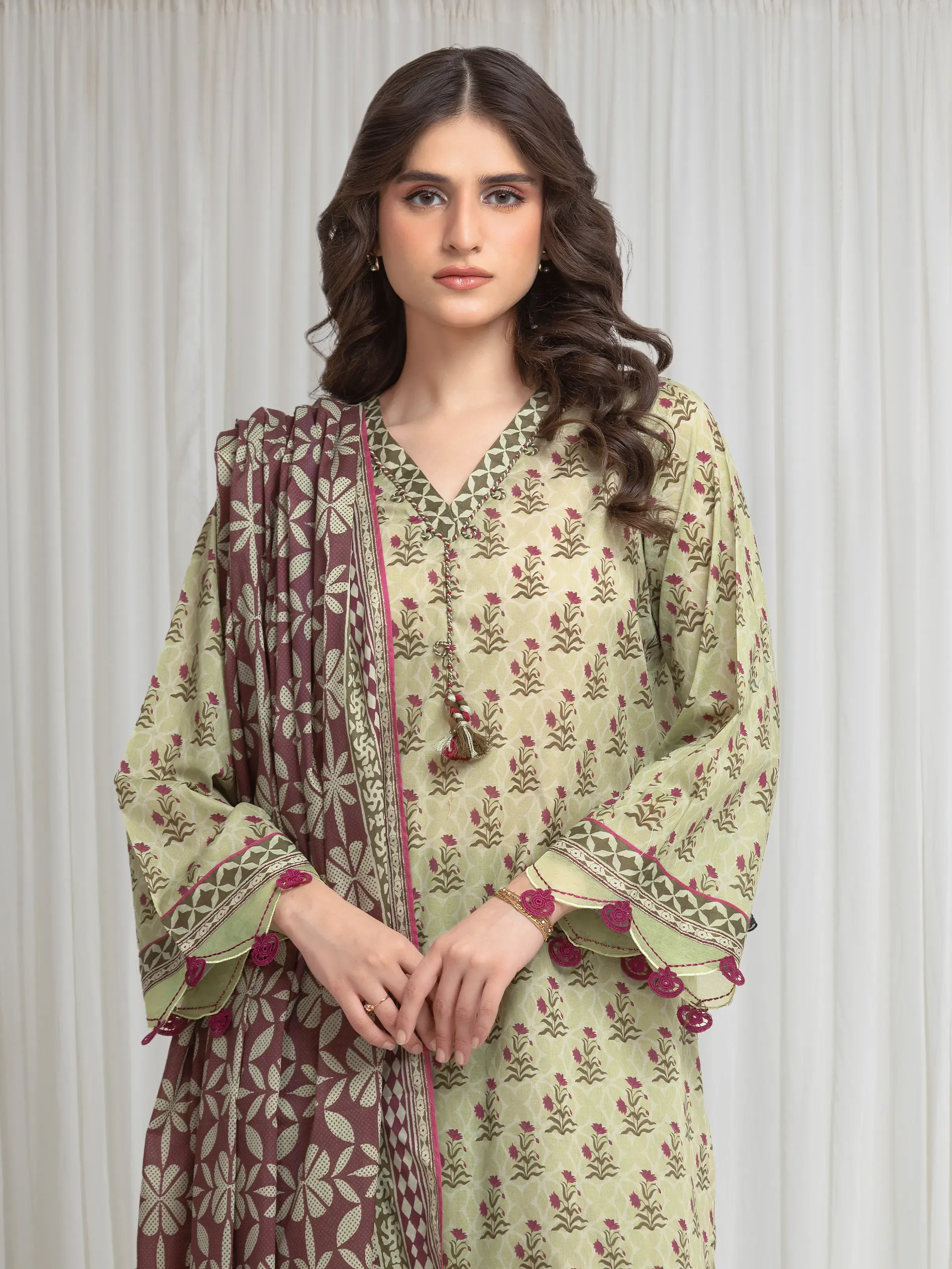 Unstitched Printed Lawn Suit - EWU6A1-36643-3P - Image 2