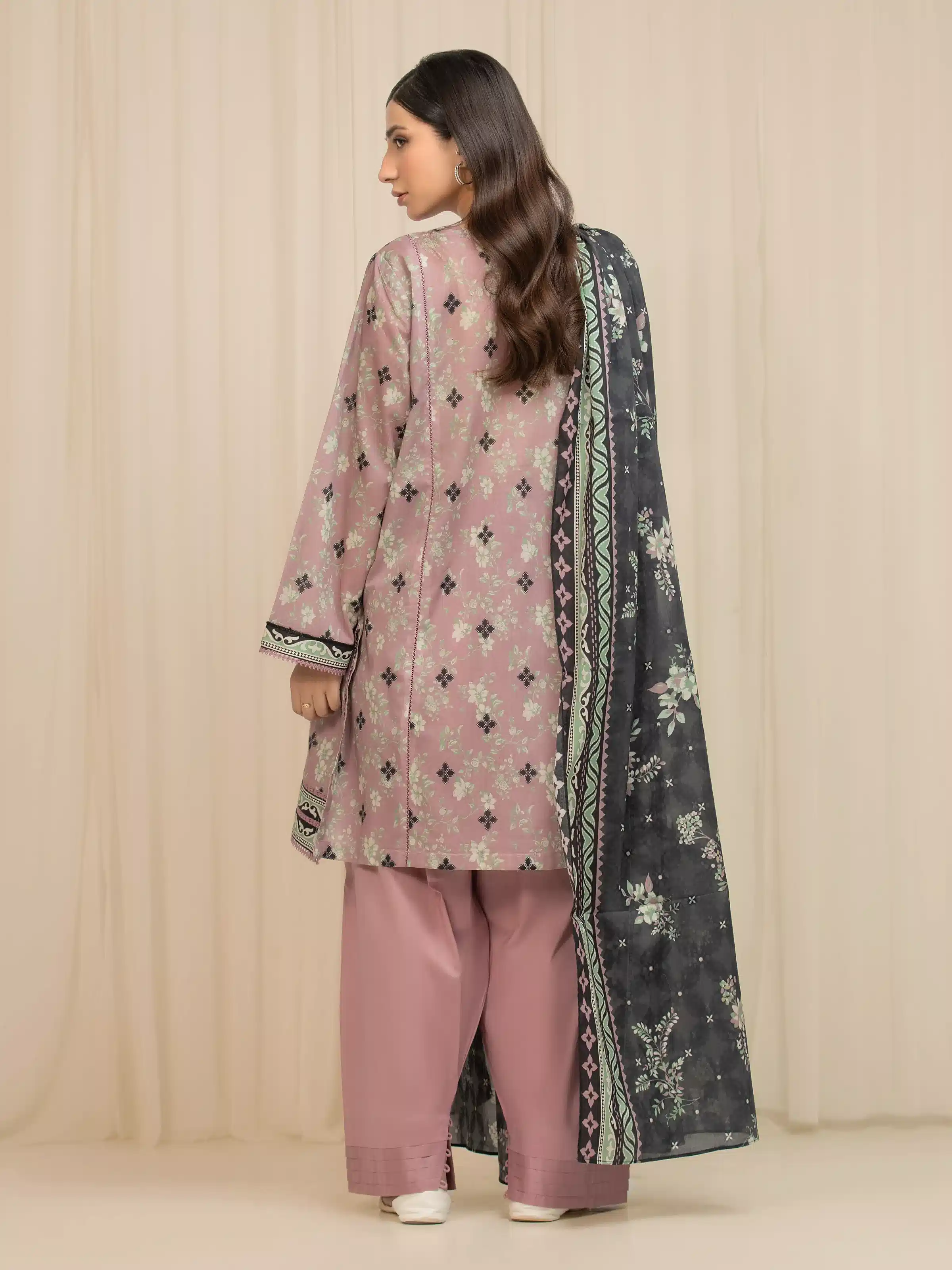 Unstitched Printed Lawn Suit - EWU6A1-36657-3P - Image 6