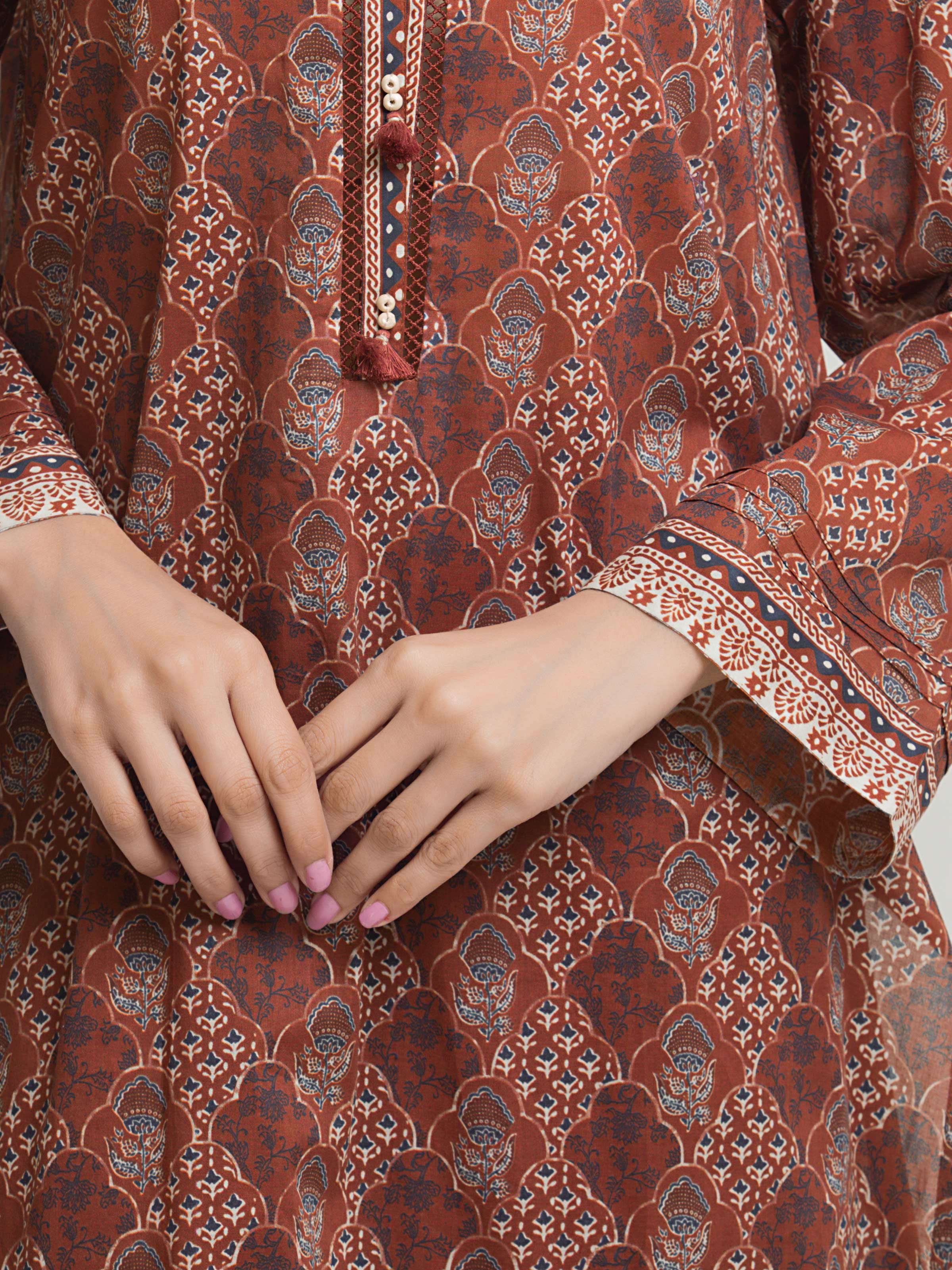 Unstitched Printed Lawn Suit - EWU6A1-36659-3P - Image 4