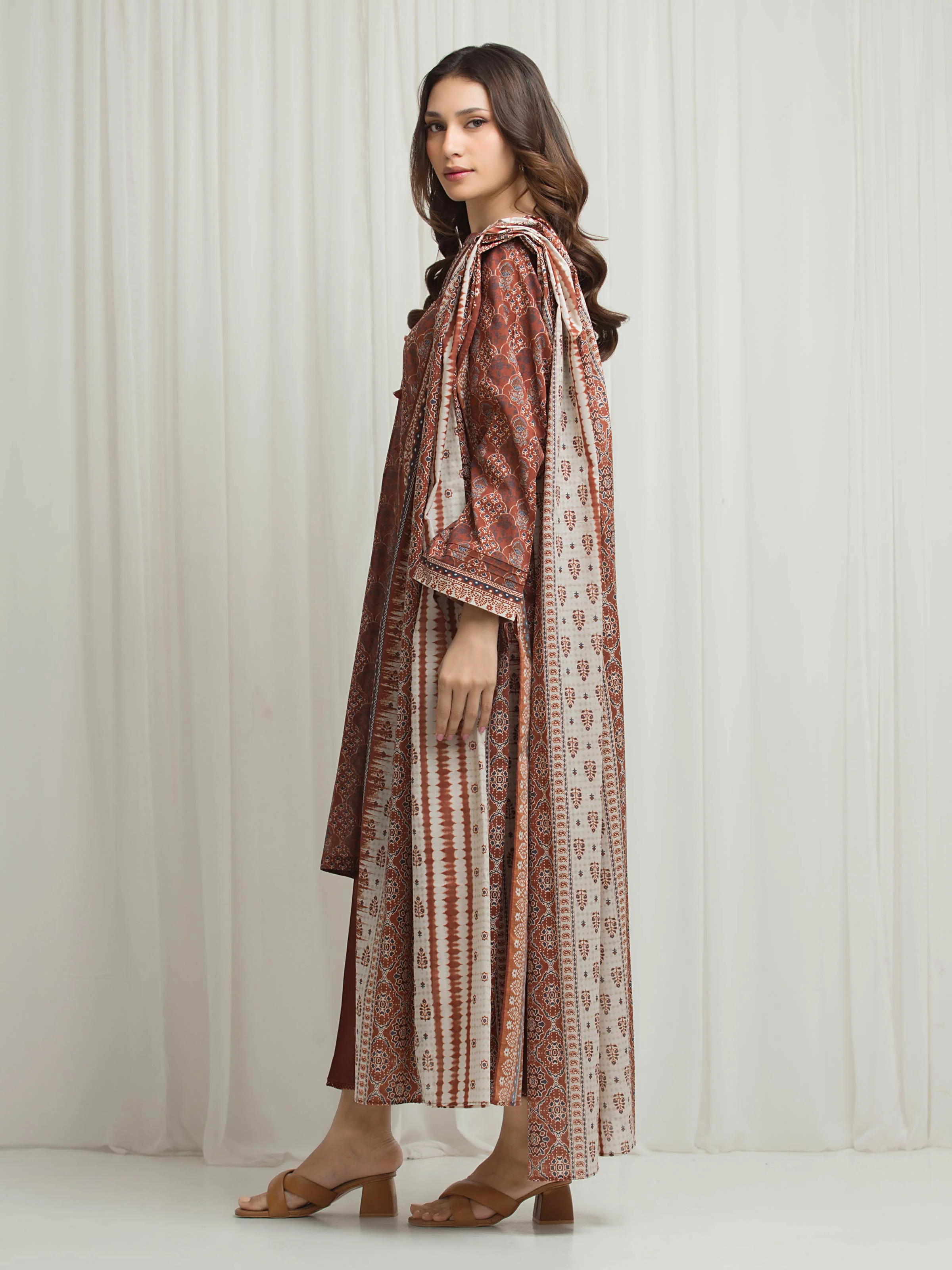Unstitched Printed Lawn Suit - EWU6A1-36659-3P - Image 5