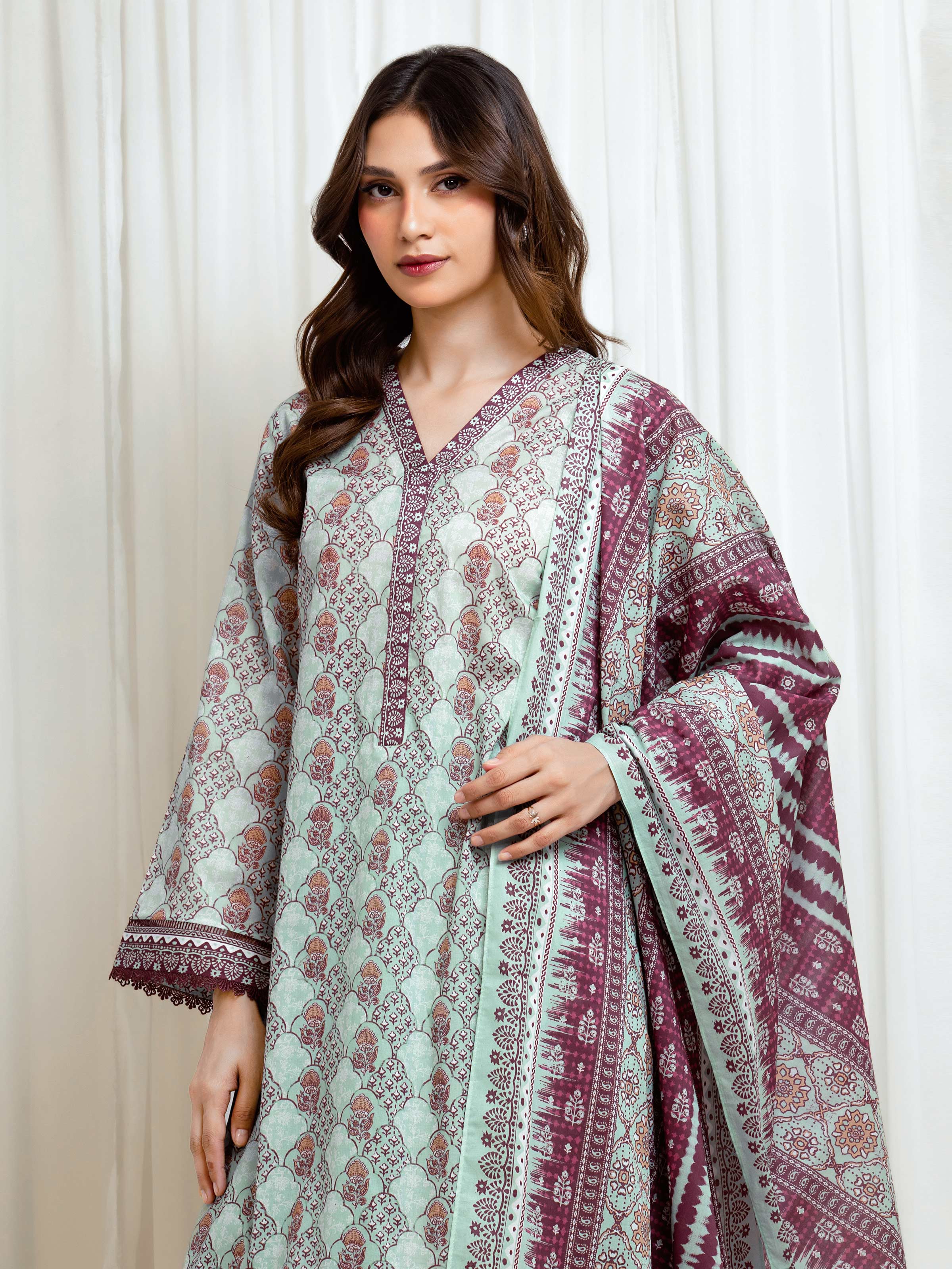Unstitched Printed Lawn Suit - EWU6A1-36660-3P - Image 2