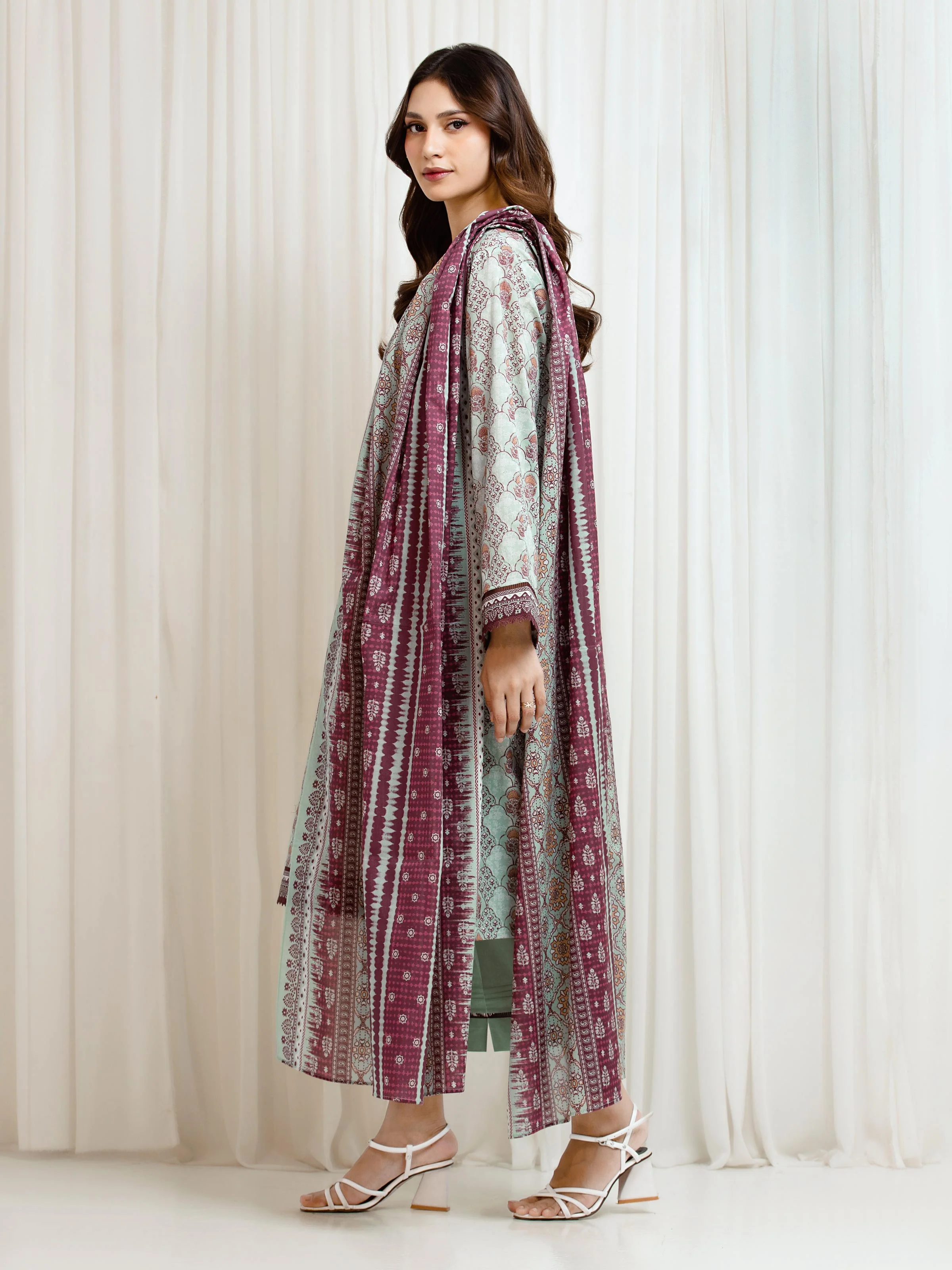 Unstitched Printed Lawn Suit - EWU6A1-36660-3P - Image 4