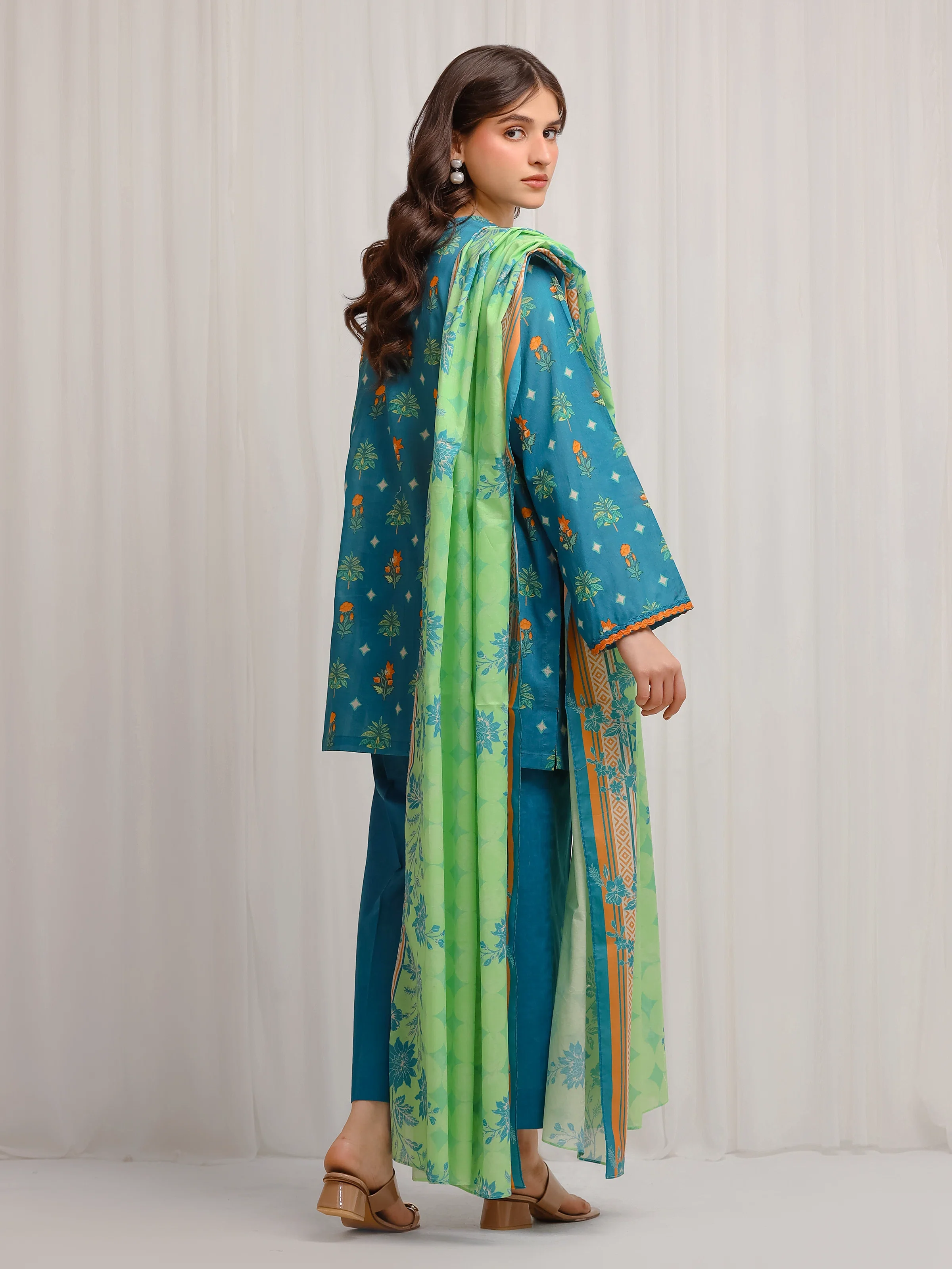 Unstitched  Printed Lawn Suit - EWU6A1-36661-3P - Image 5