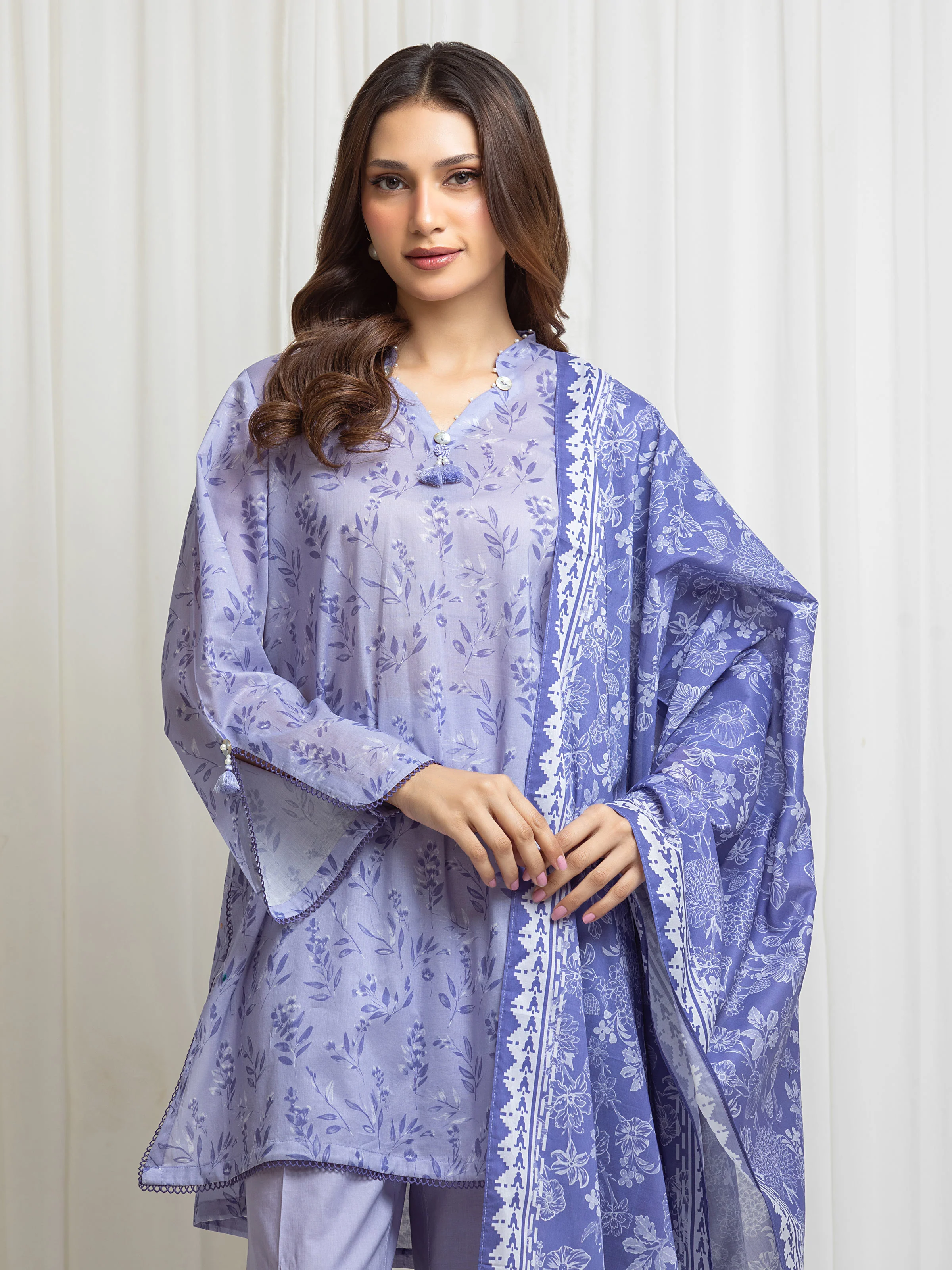 Unstitched Printed Lawn Suit - EWU6A1-36664-3P - Image 2