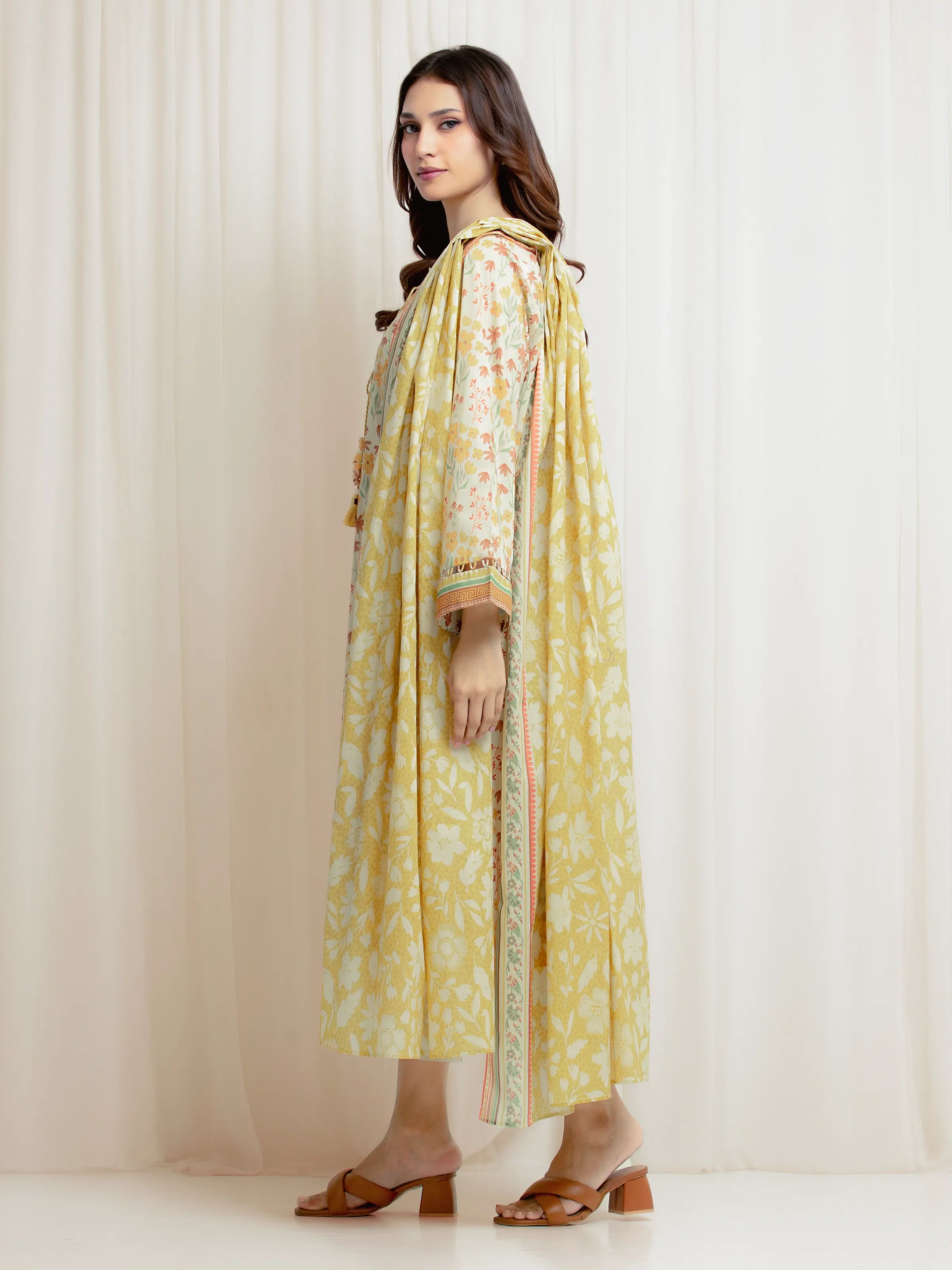 Unstitched Printed Lawn Suit - EWU6A1-36668-3P - Image 5
