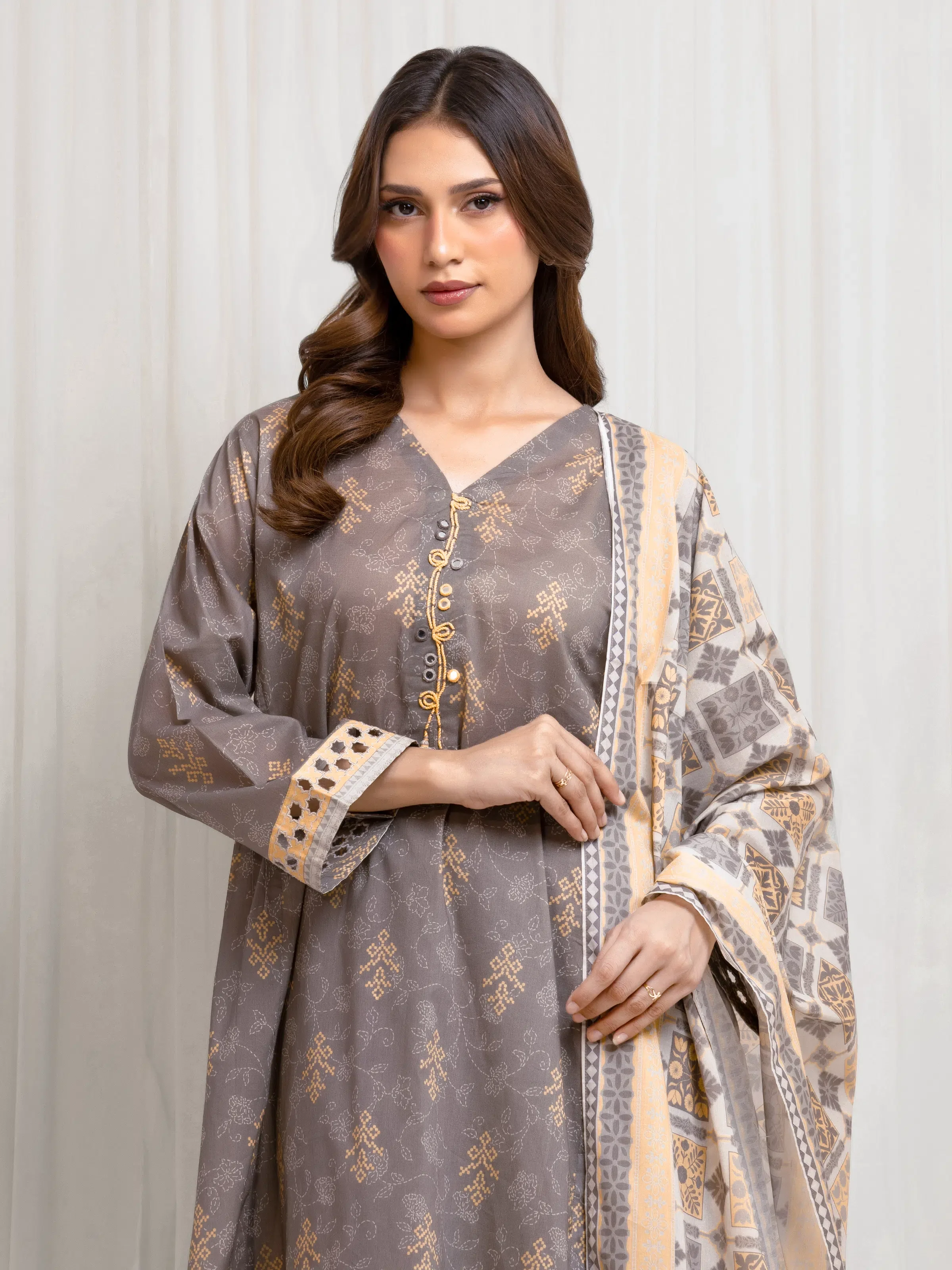 Unstitched  Printed Lawn Suit - EWU6A1-36671-3P - Image 2
