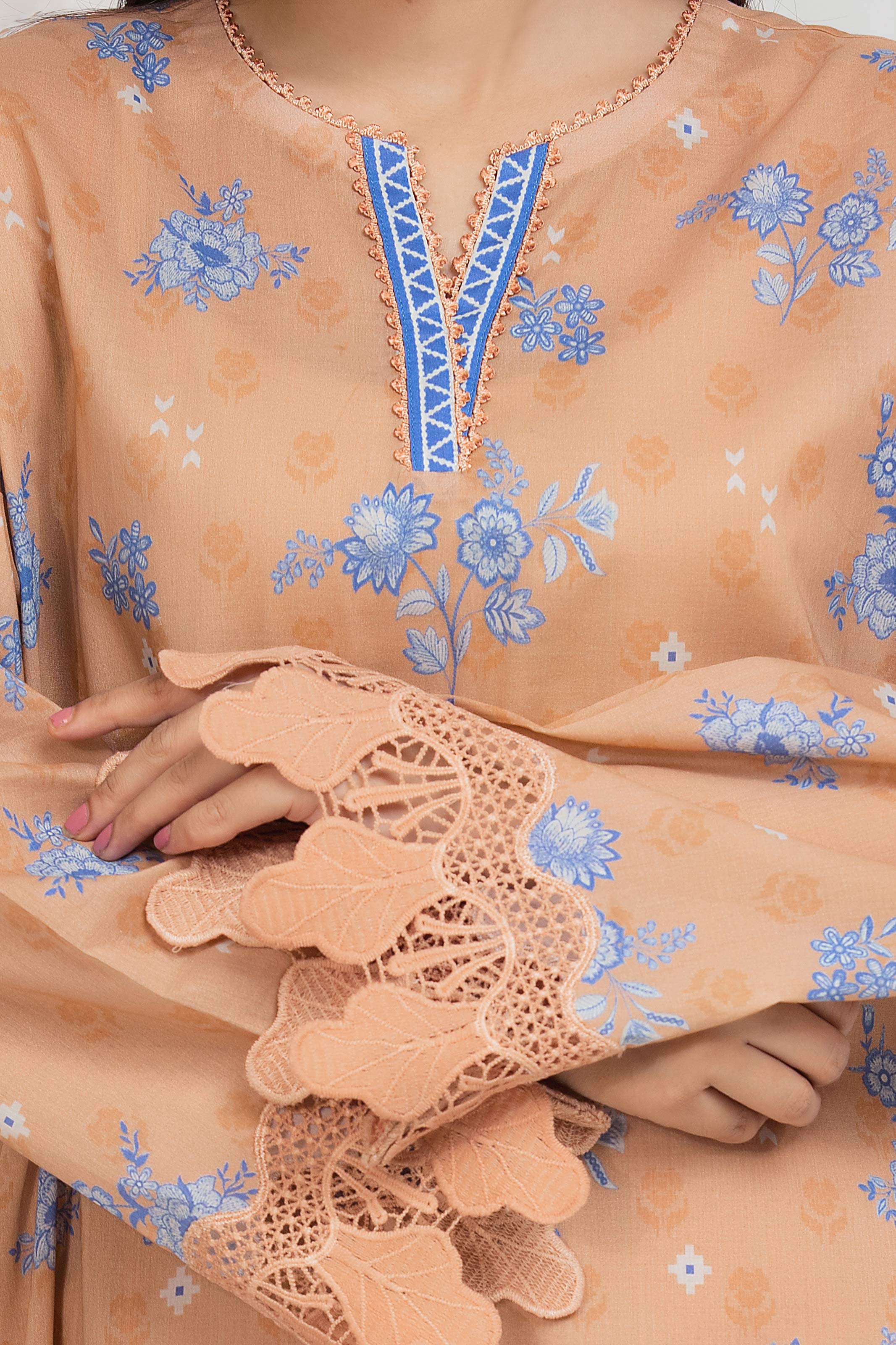 Unstitched Printed Lawn Suit - EWU6A1-36675-3P - Image 3
