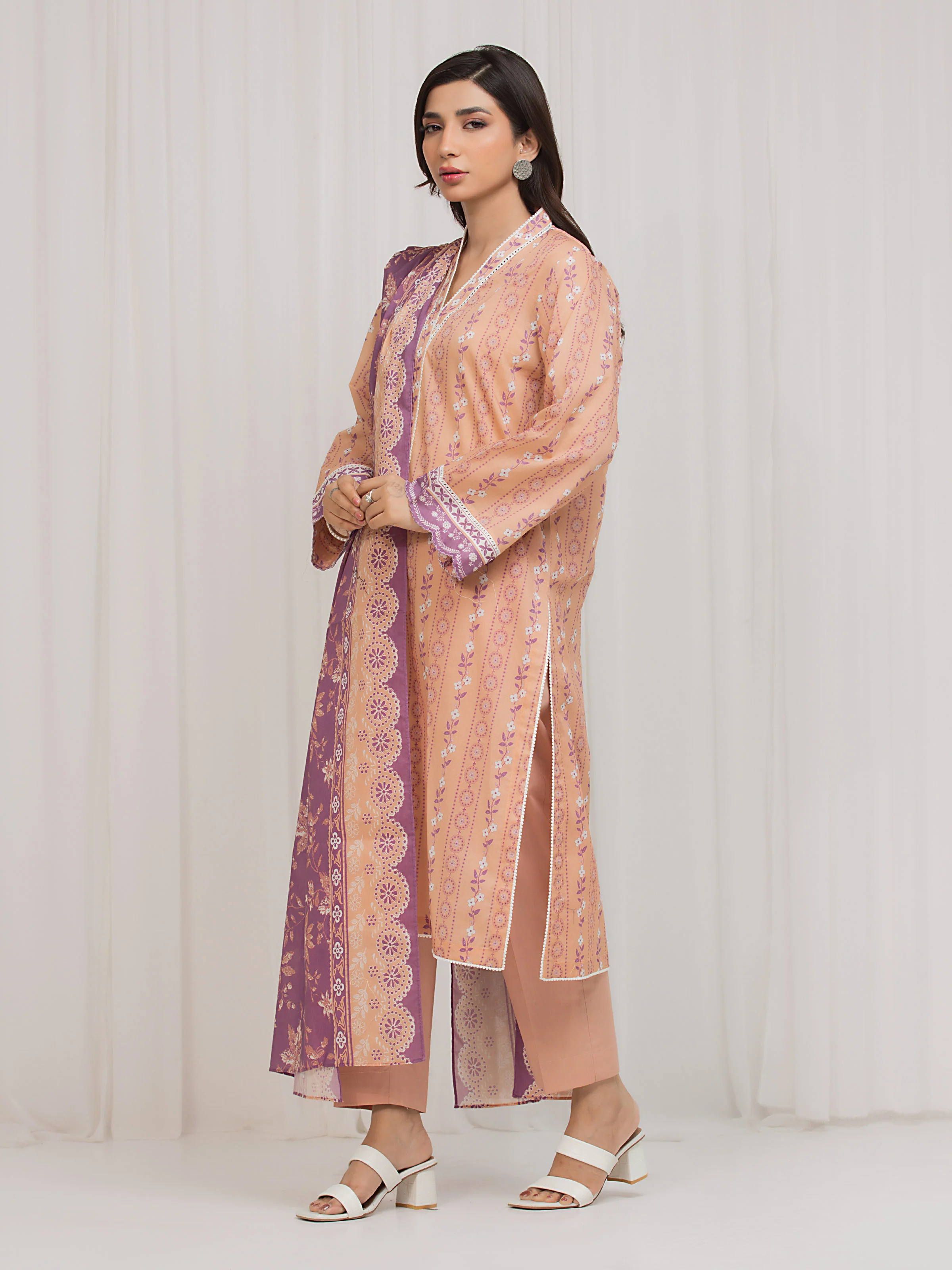 Unstitched Printed Lawn Suit - EWU6A1-36680-3P - Image 5
