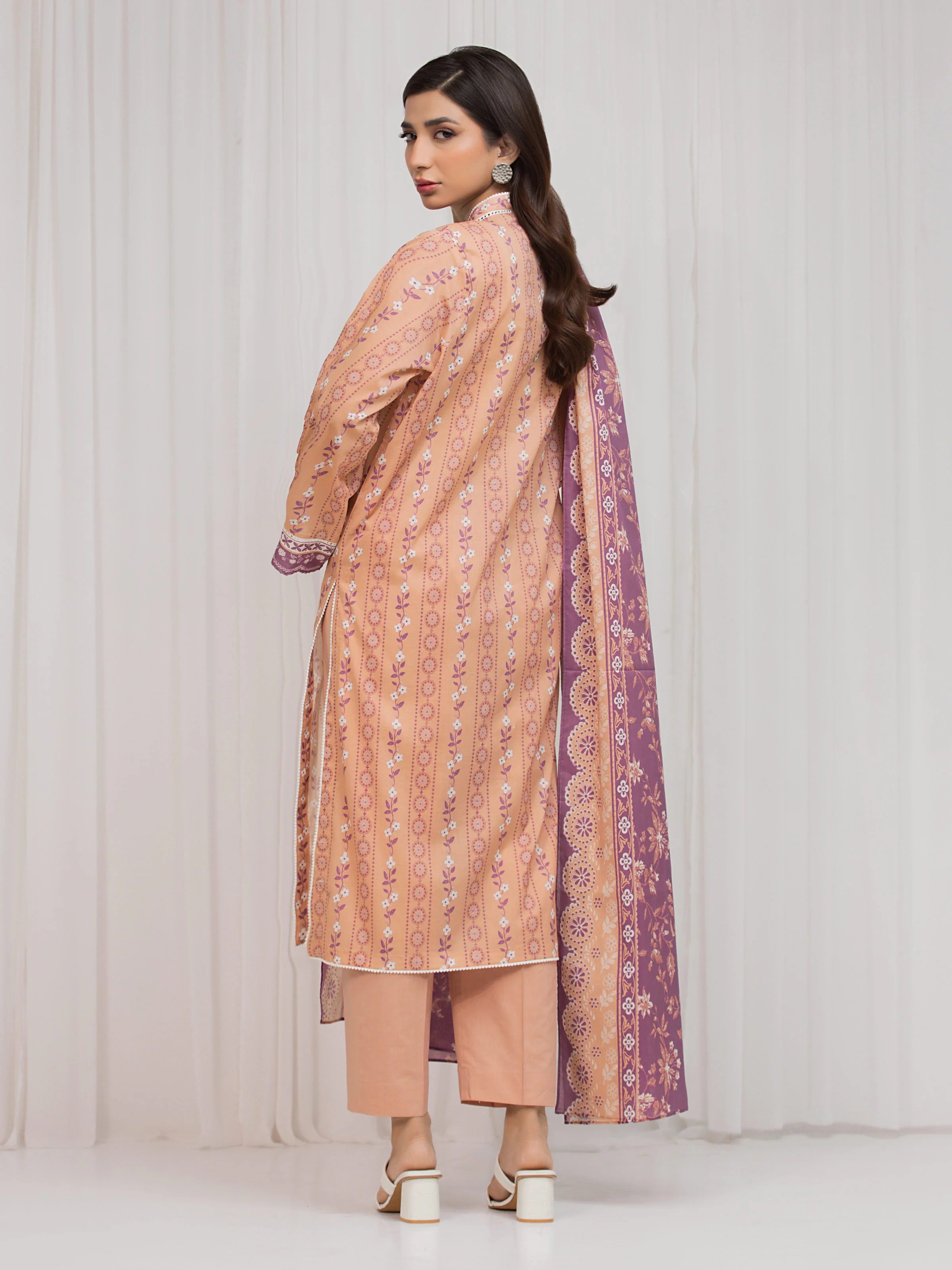Unstitched Printed Lawn Suit - EWU6A1-36680-3P - Image 6