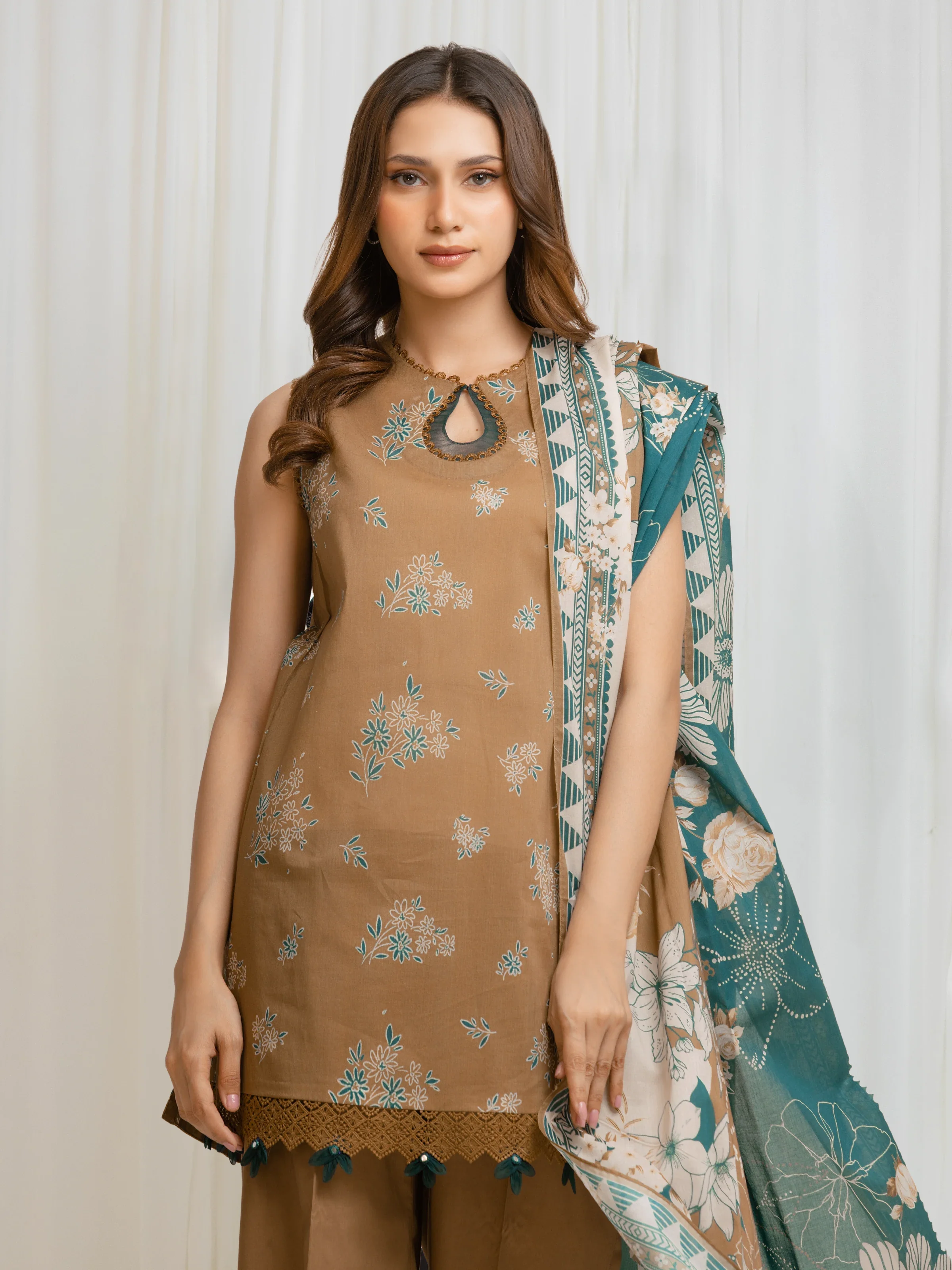 Unstitched Printed Lawn Suit - EWU6A1-36686-3P - Image 2