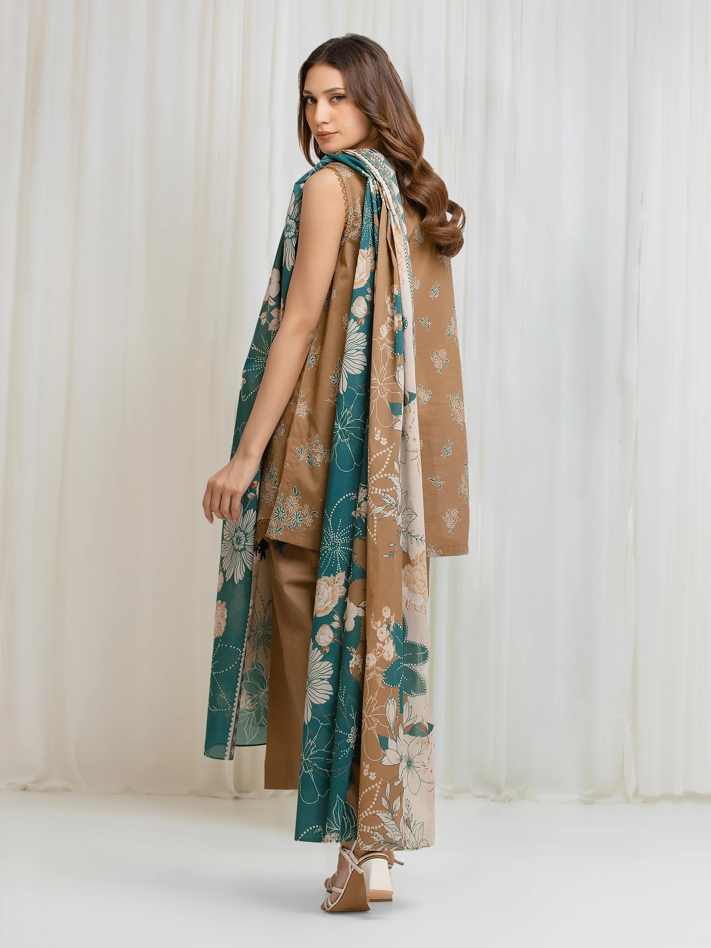 Unstitched Printed Lawn Suit - EWU6A1-36686-3P - Image 5