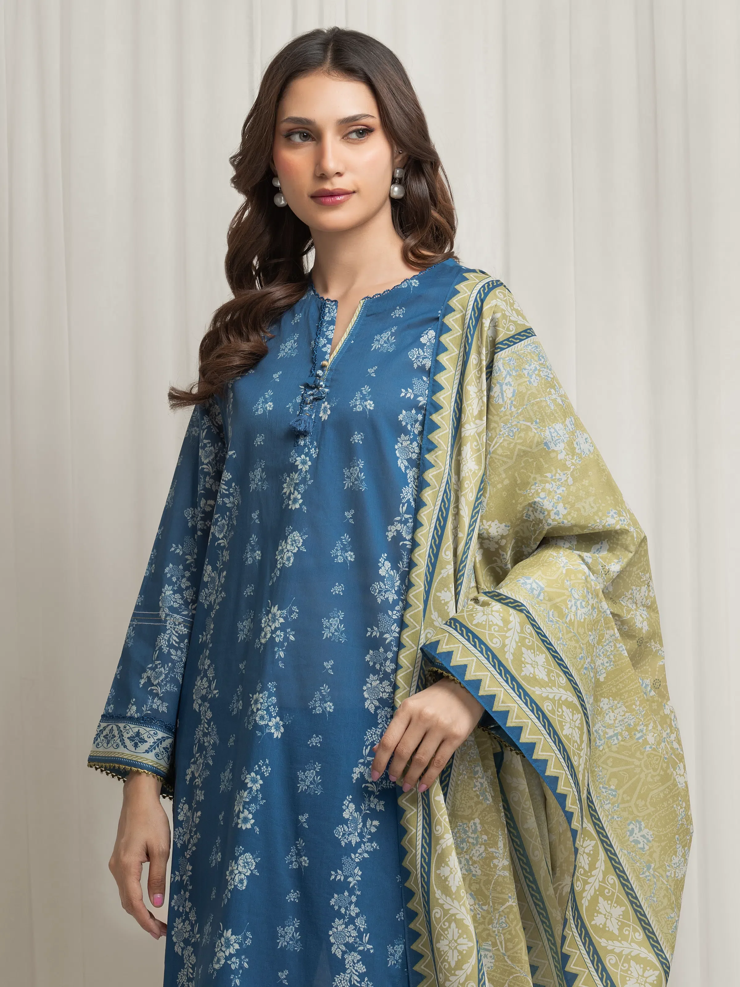 Unstitched Printed Lawn Suit - EWU6A1-36691-3P - Image 2