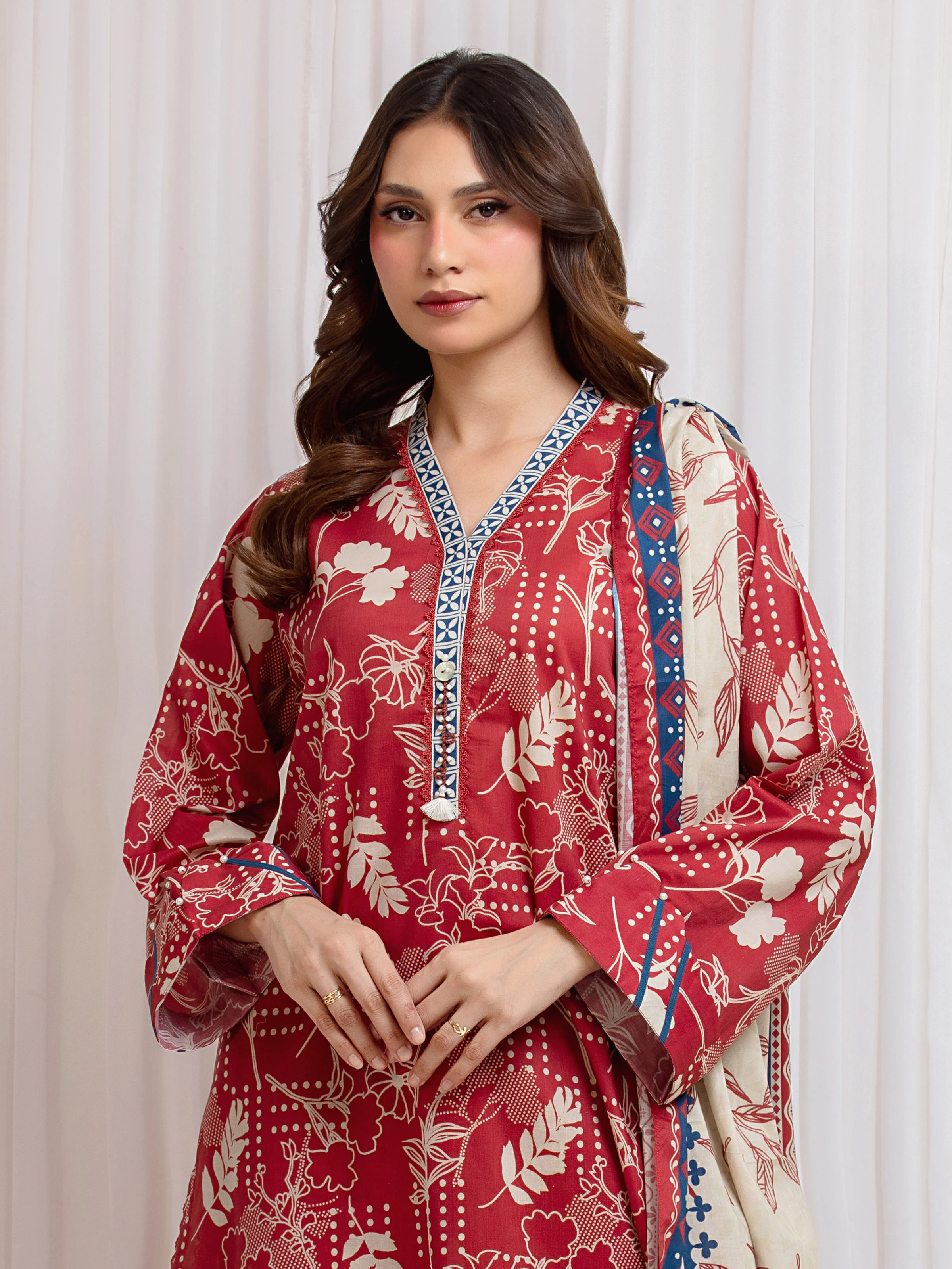 Unstitched Printed Lawn Suit - EWU6A1-36696-3P - Image 2