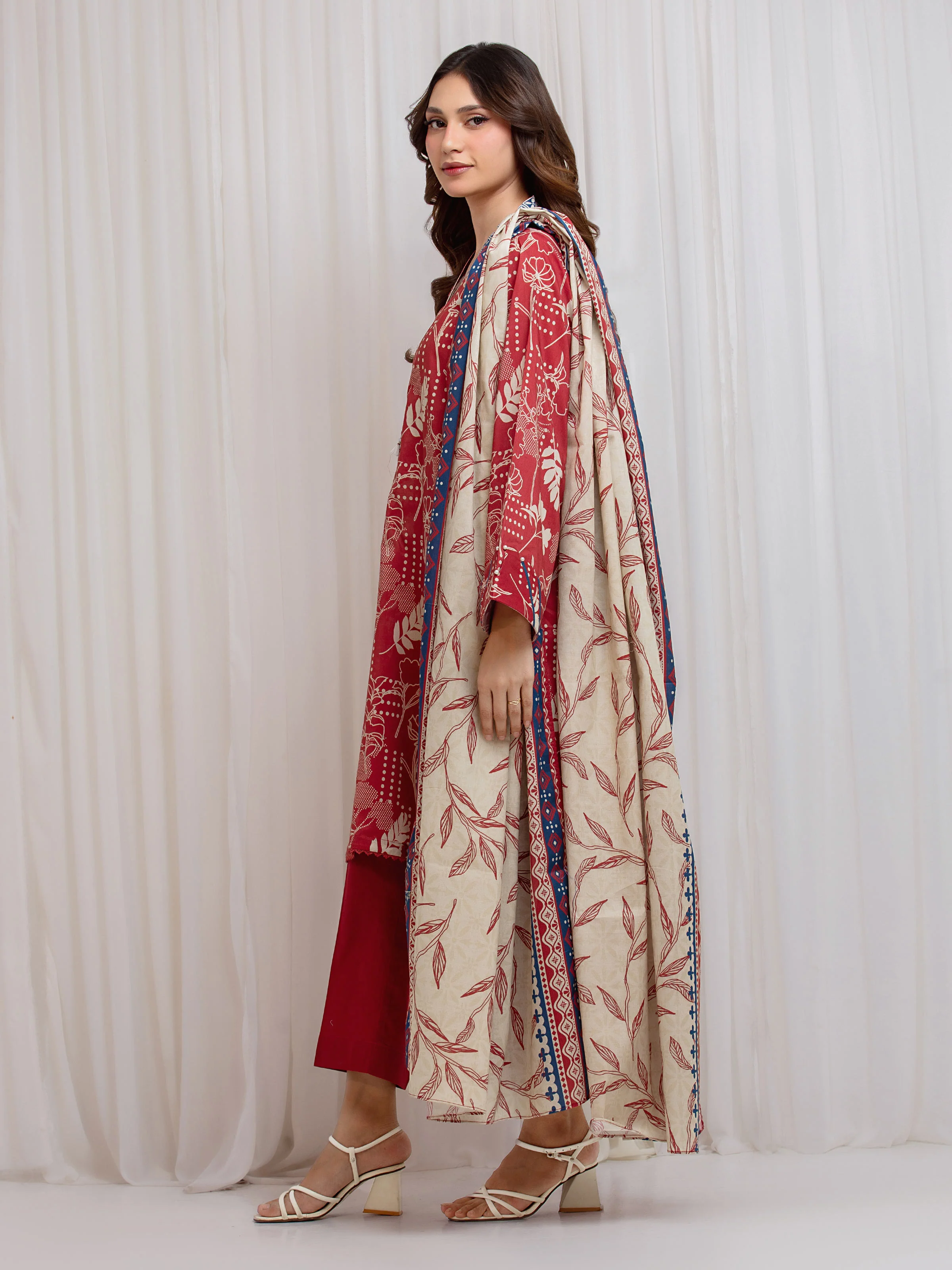 Unstitched Printed Lawn Suit - EWU6A1-36696-3P - Image 5