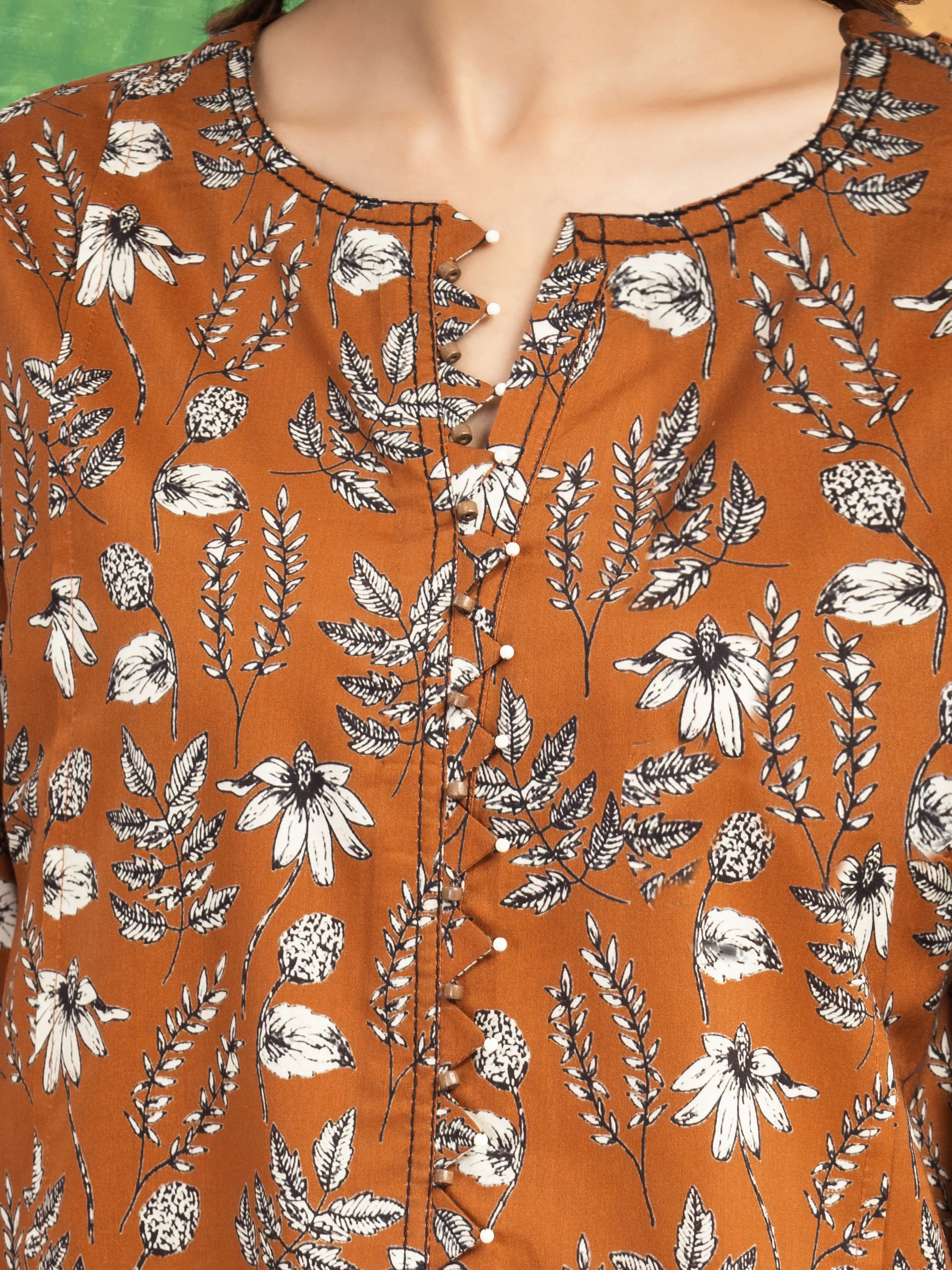 Unstitched Printed Lawn Suit - EWU6A1-36801ST - Image 4